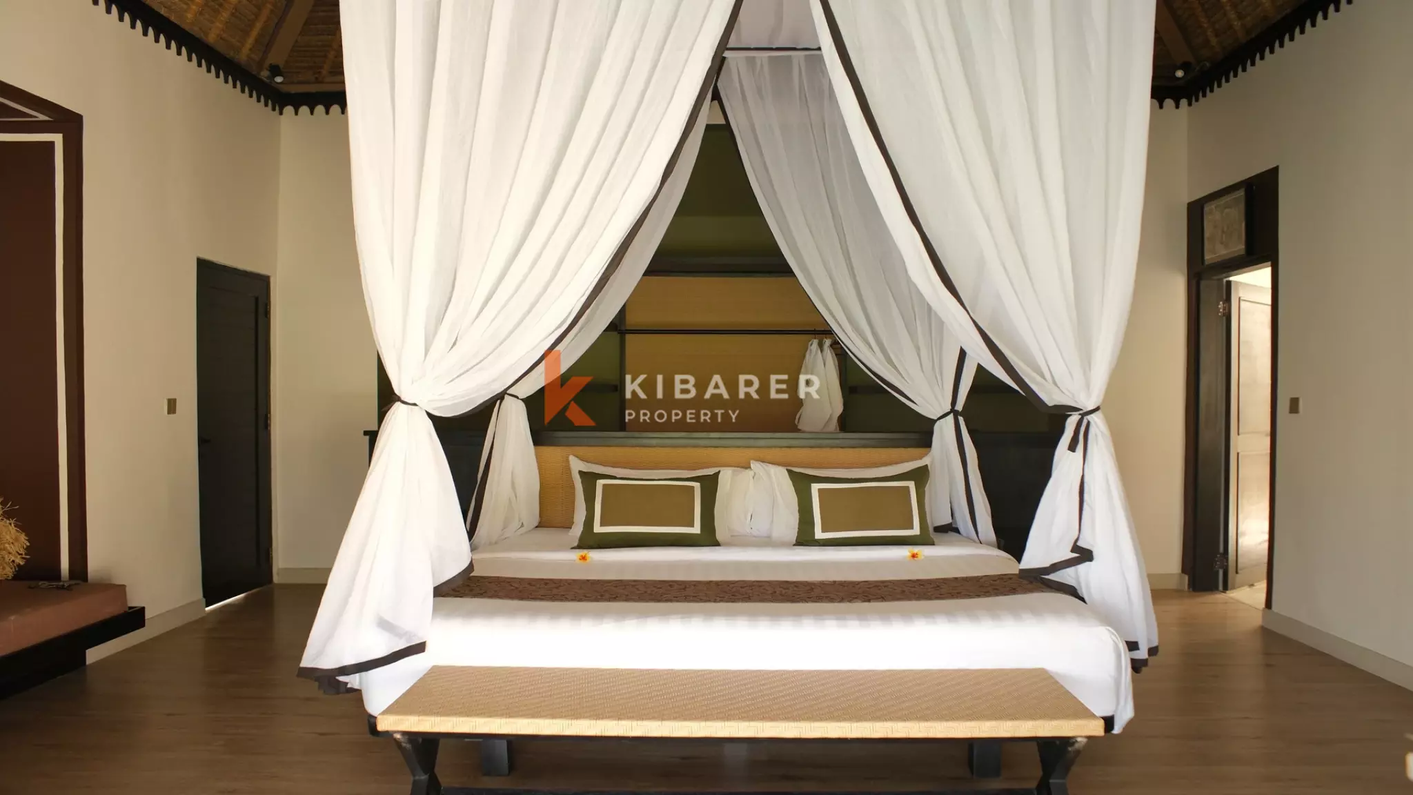 Tropical Sanctuary: Private One-Bedroom Pool Villa in Ubud