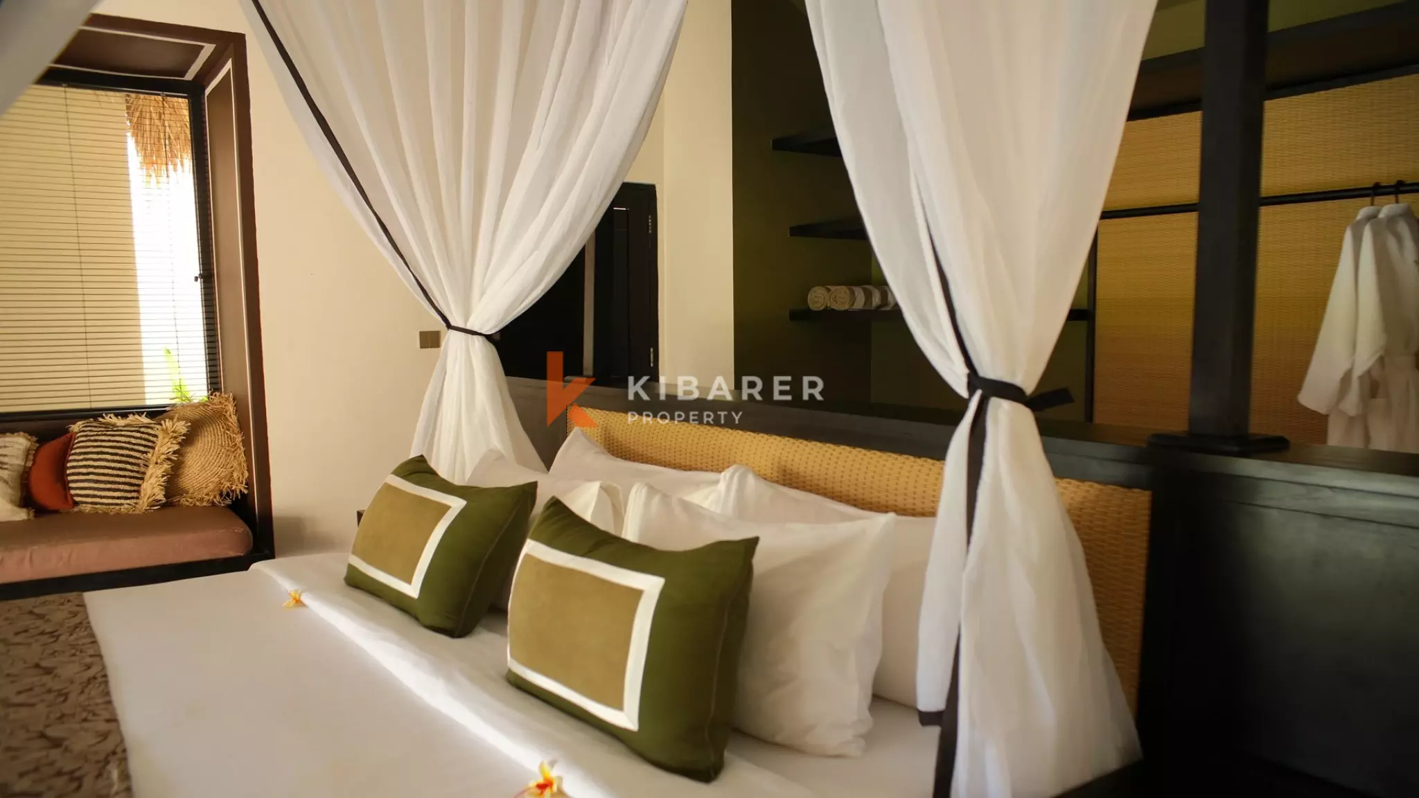 Tropical Sanctuary: Private One-Bedroom Pool Villa in Ubud