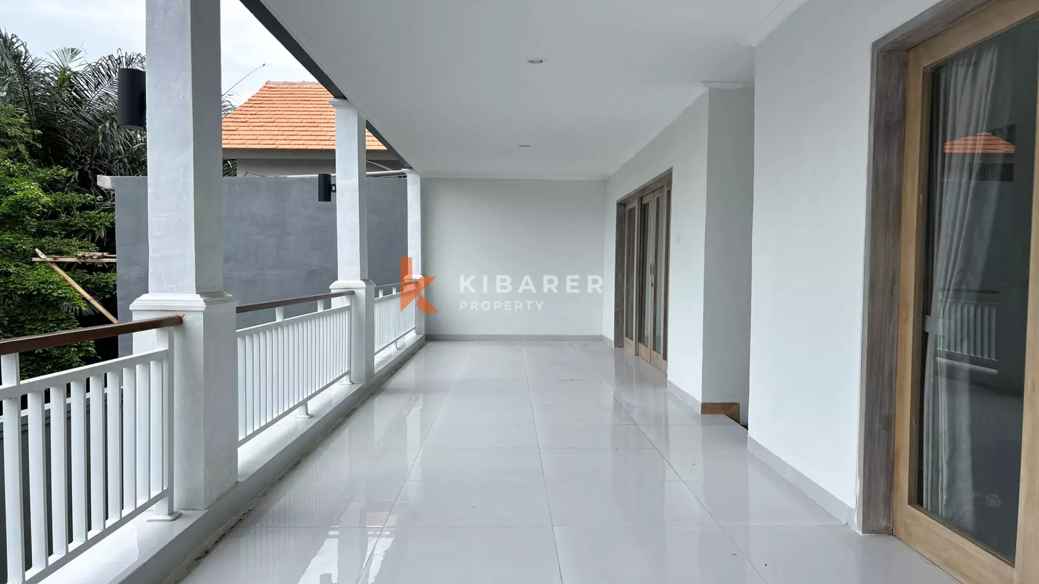 Three-Bedroom Balinese-Style Villa with Private Pool in Kerobokan