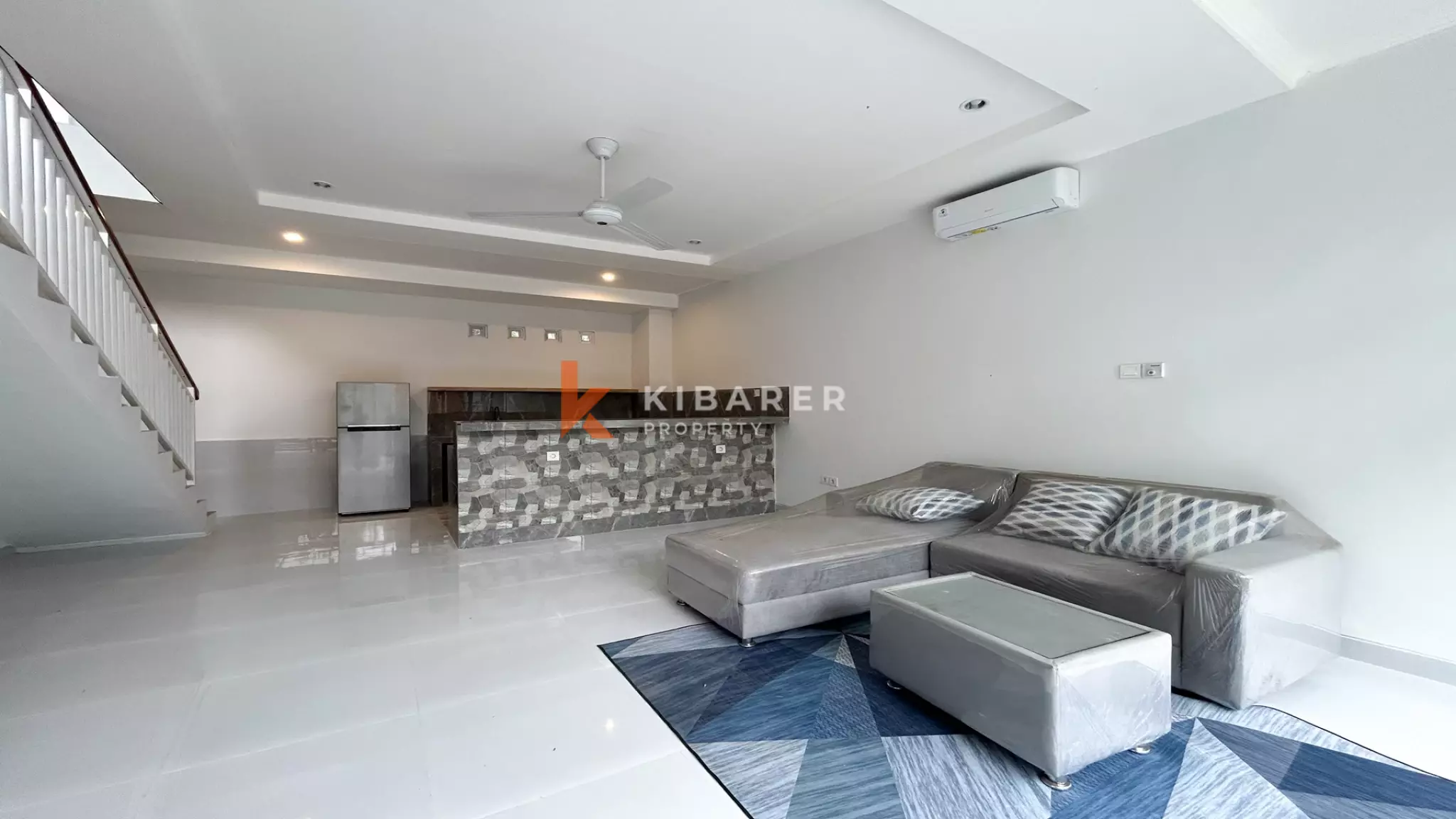 Three-Bedroom Balinese-Style Villa with Private Pool in Kerobokan