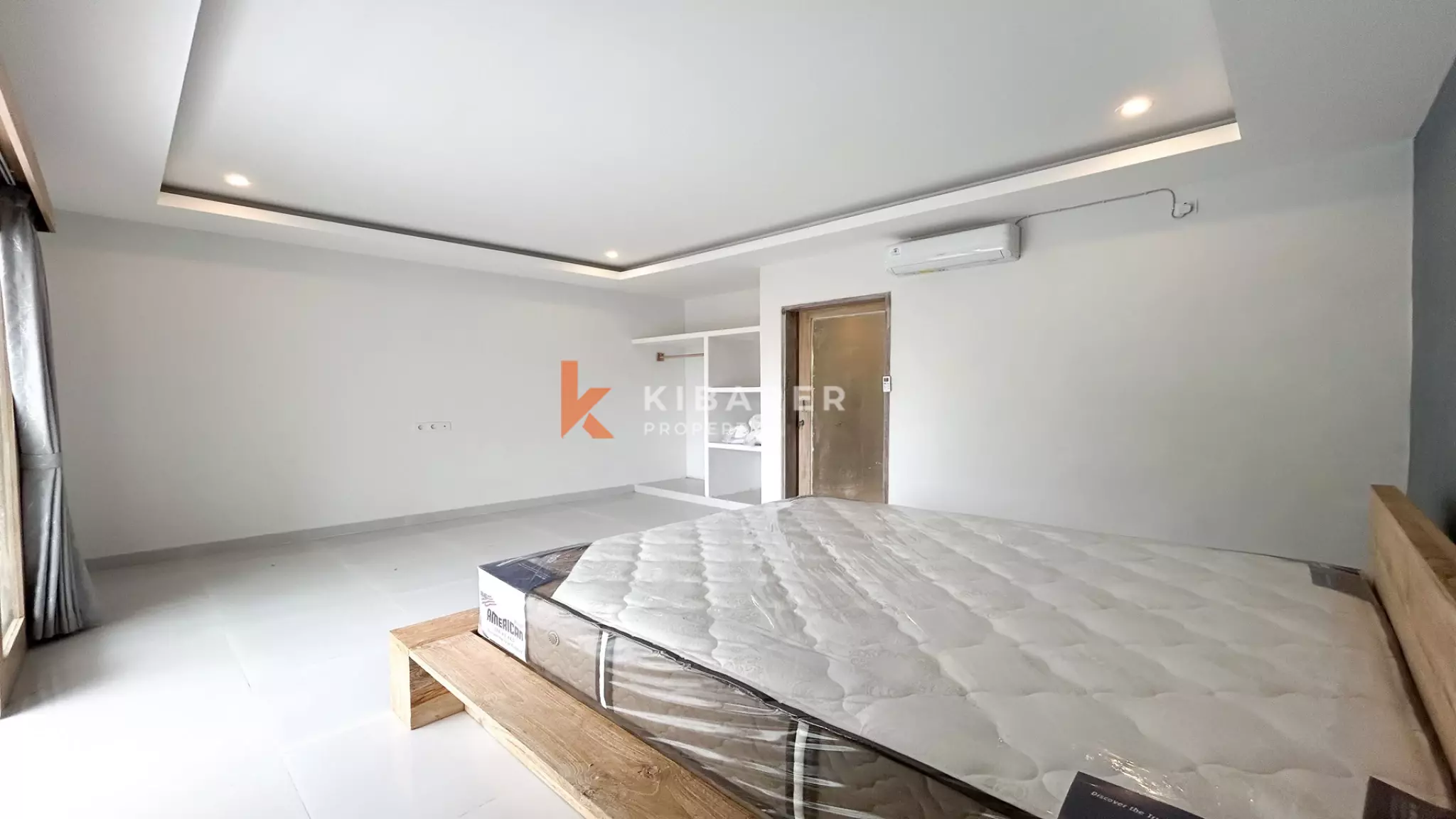 Three-Bedroom Balinese-Style Villa with Private Pool in Kerobokan