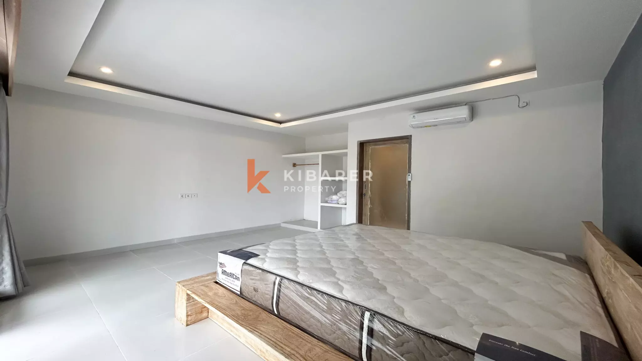 Three-Bedroom Balinese-Style Villa with Private Pool in Kerobokan