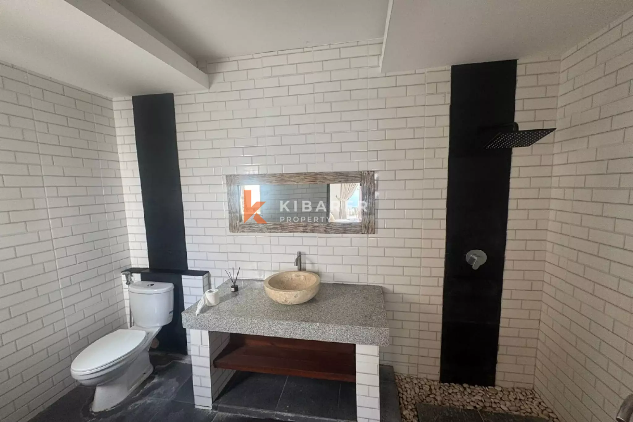 Compact Two-Bedrooms Enclosed Living in Berawa Area