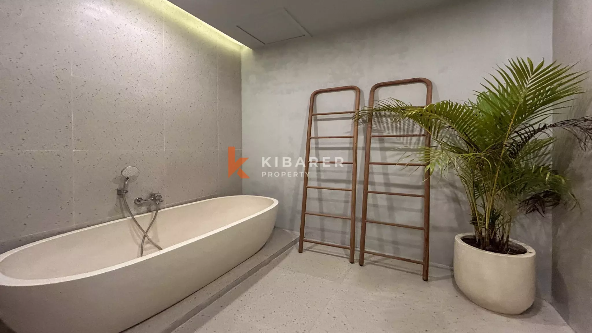 Modern Two-Bedroom Villa with Private Pool in Cepaka