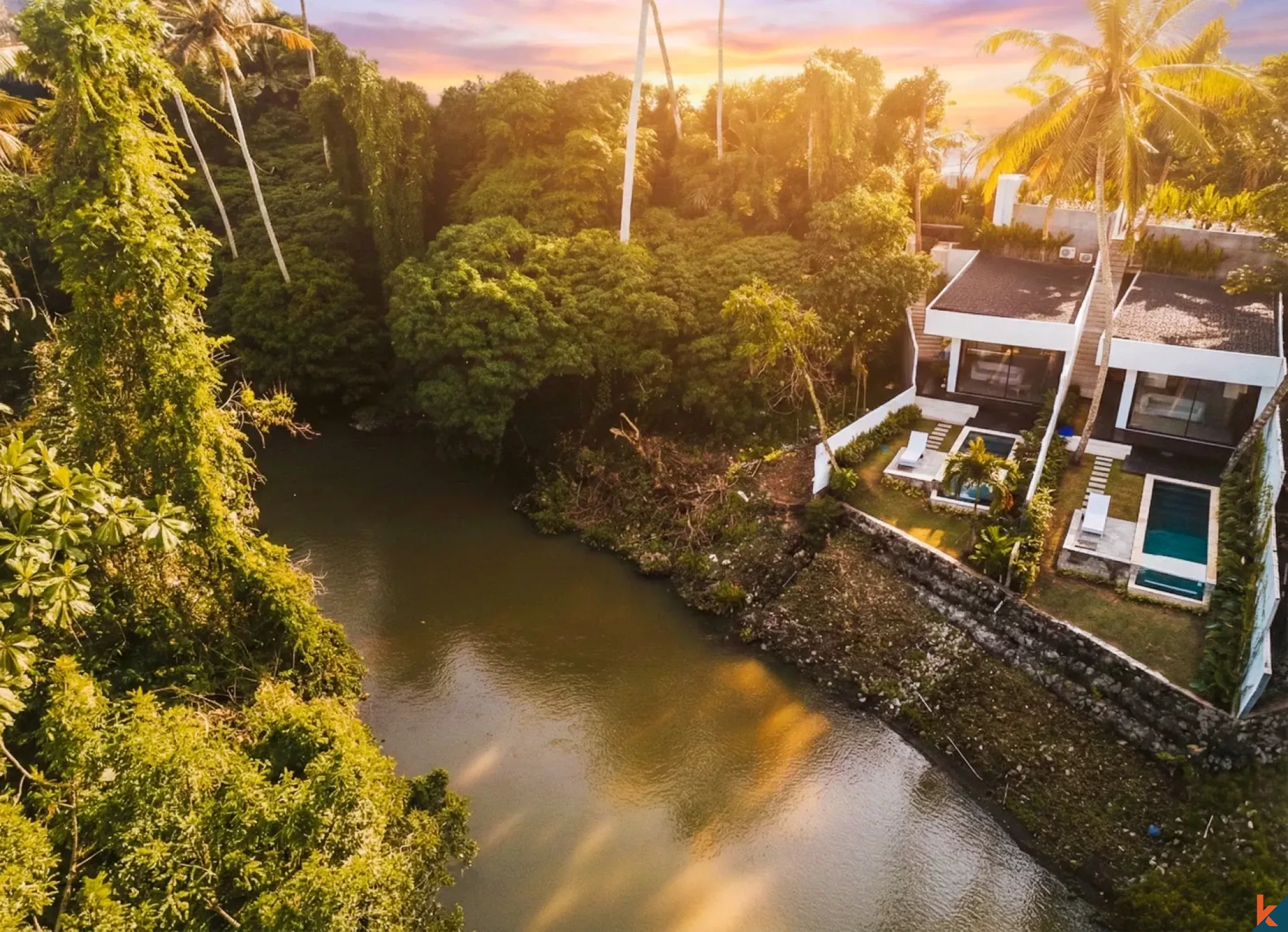 Rare One Bedroom Riverside Leasehold Property in Ubud - Singapadu