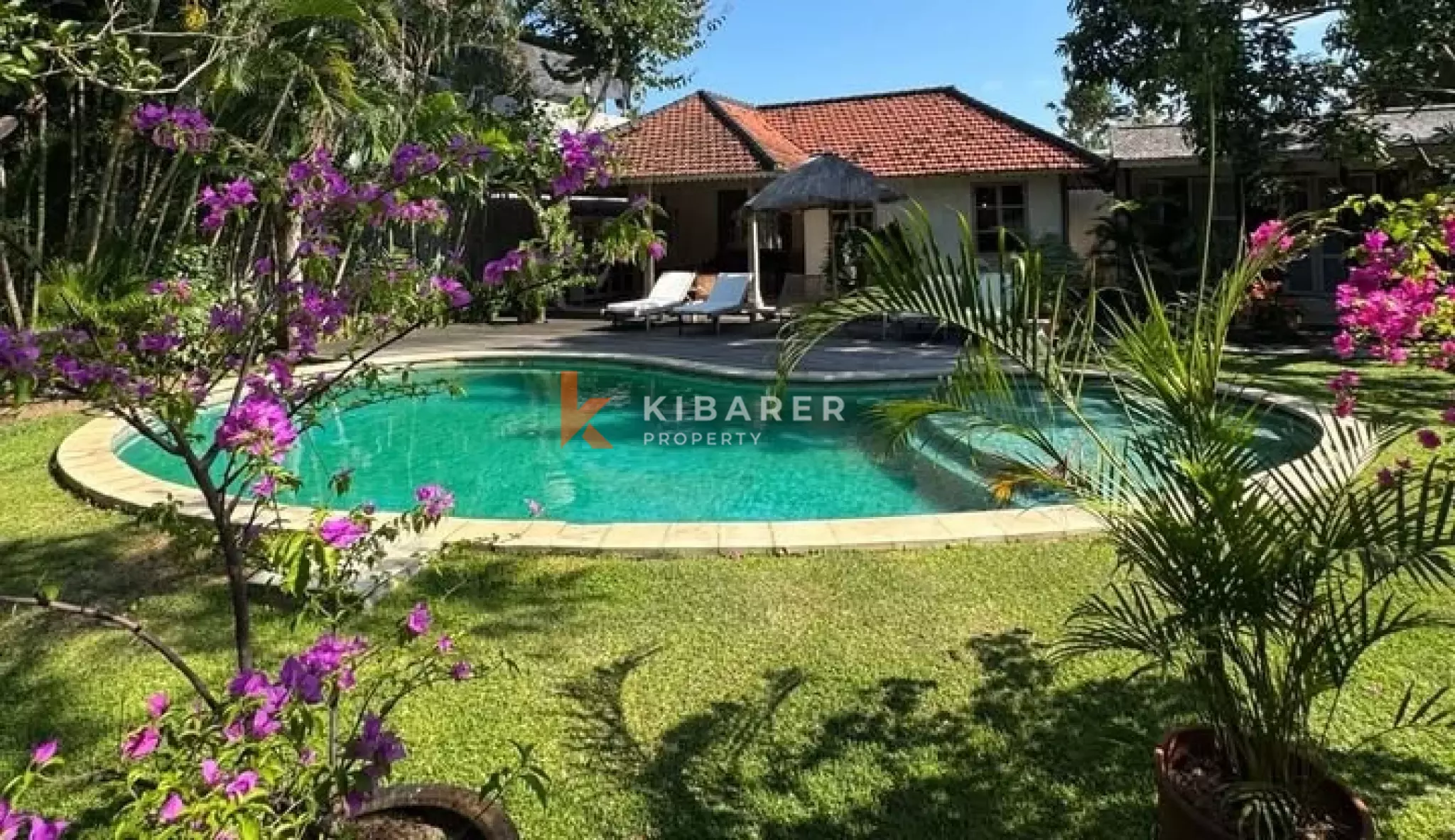 Serene Five-Bedrooms Garden Villa in Prime Seminyak-Kerobokan
