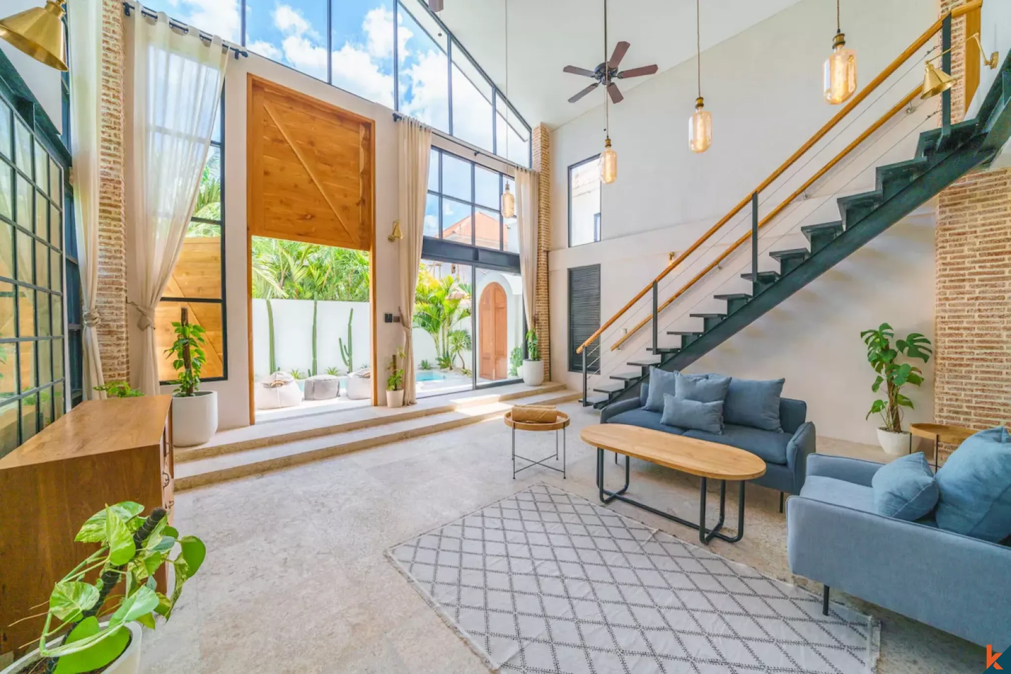 Superbe villa d'une chambre à coucher en location à Pererenan, quartier branché