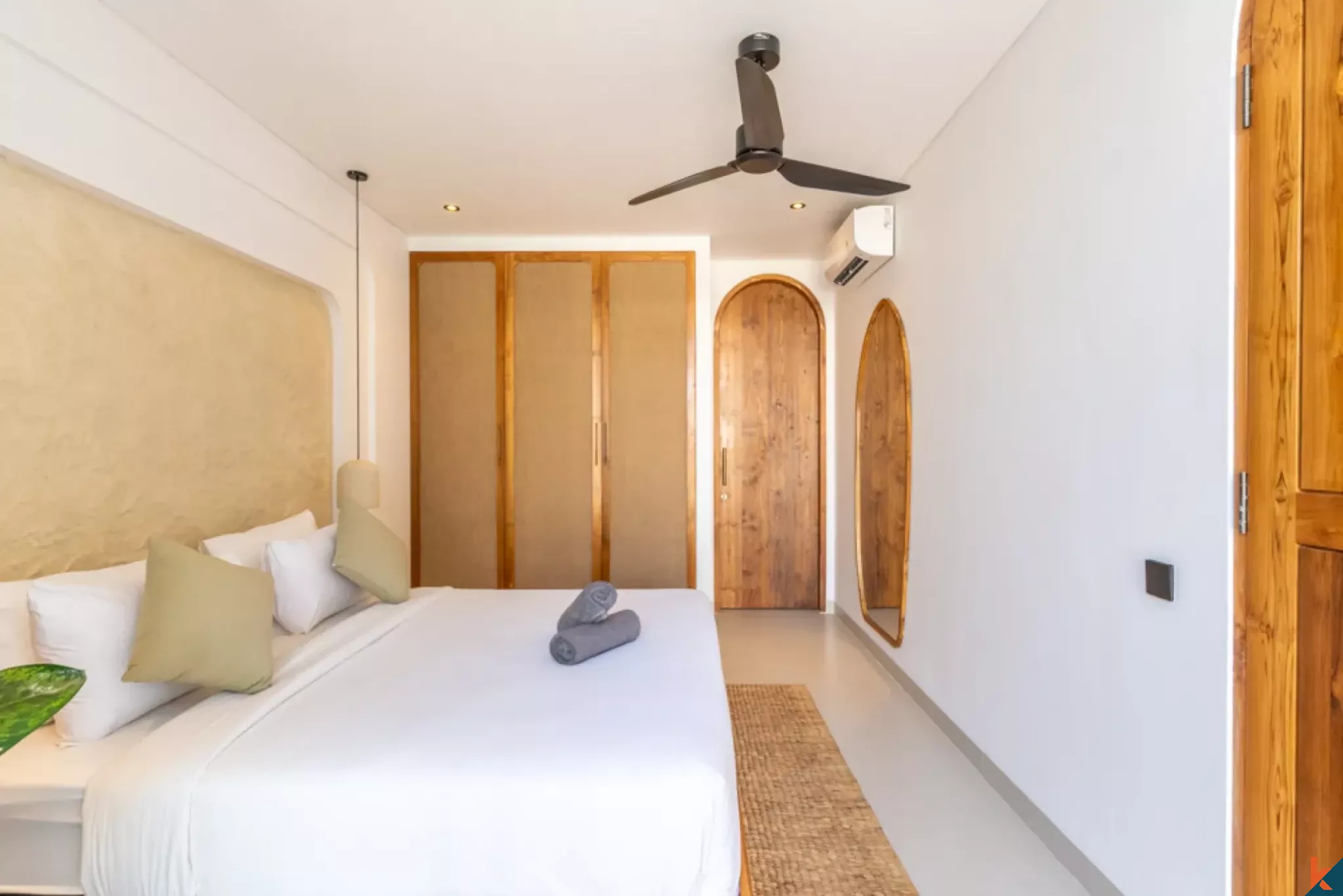 Properti satu kamar tidur bergaya modern untuk disewa di Bingin