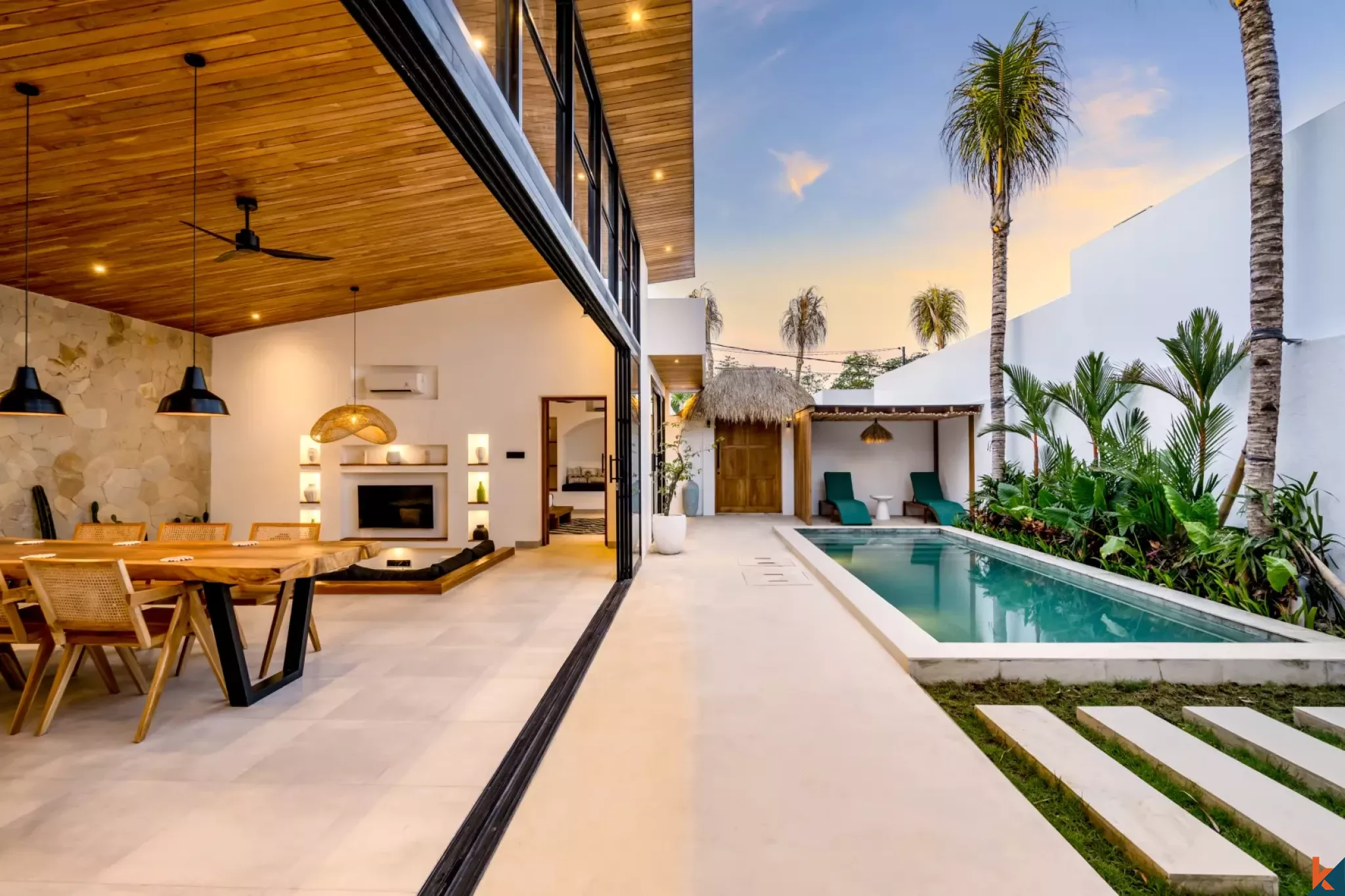 Luxurious three bedroom villa for lease in Bingin