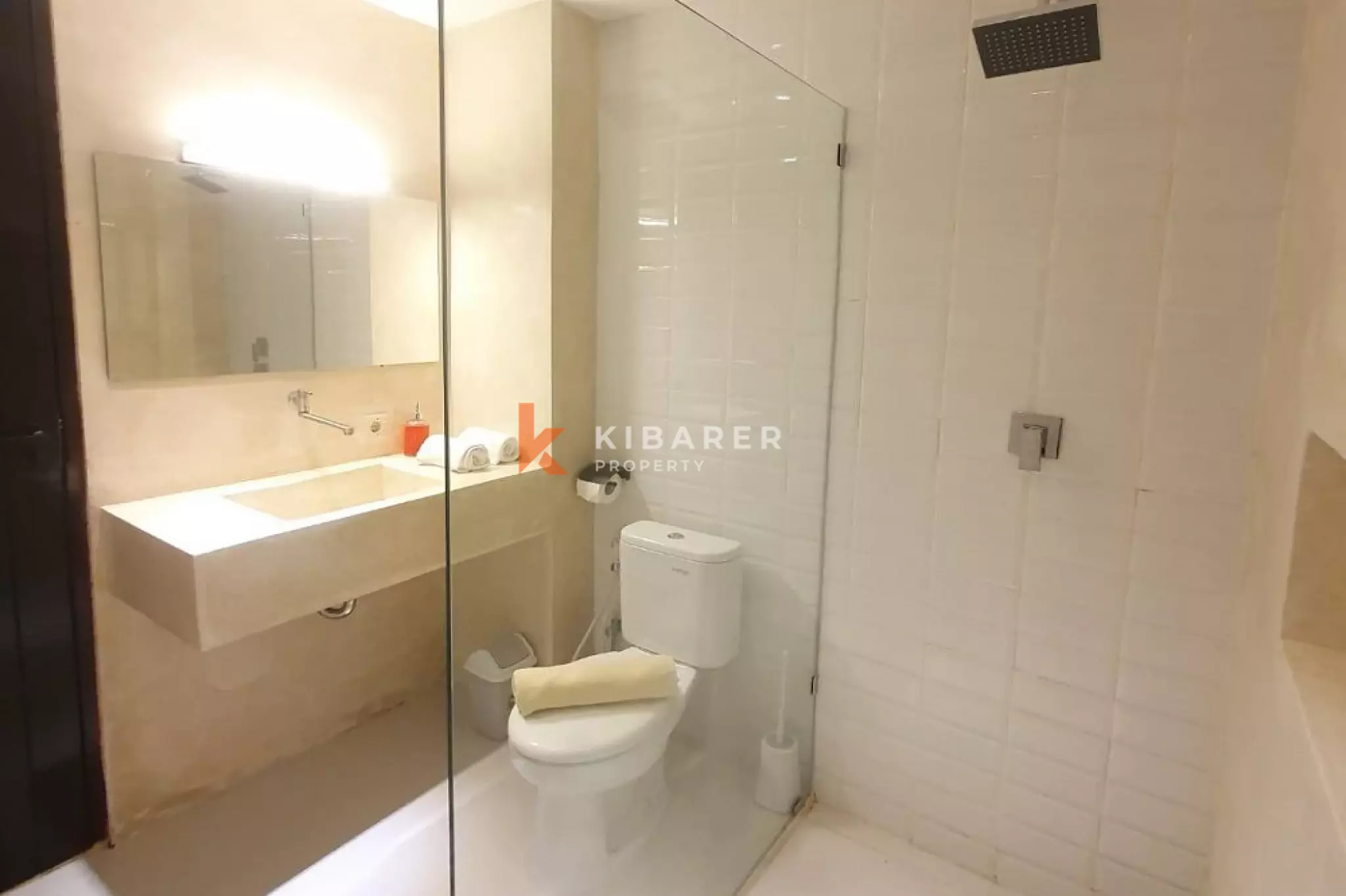 Tranquil Ricefield-View Two-Bedrooms Villa Near Sanur