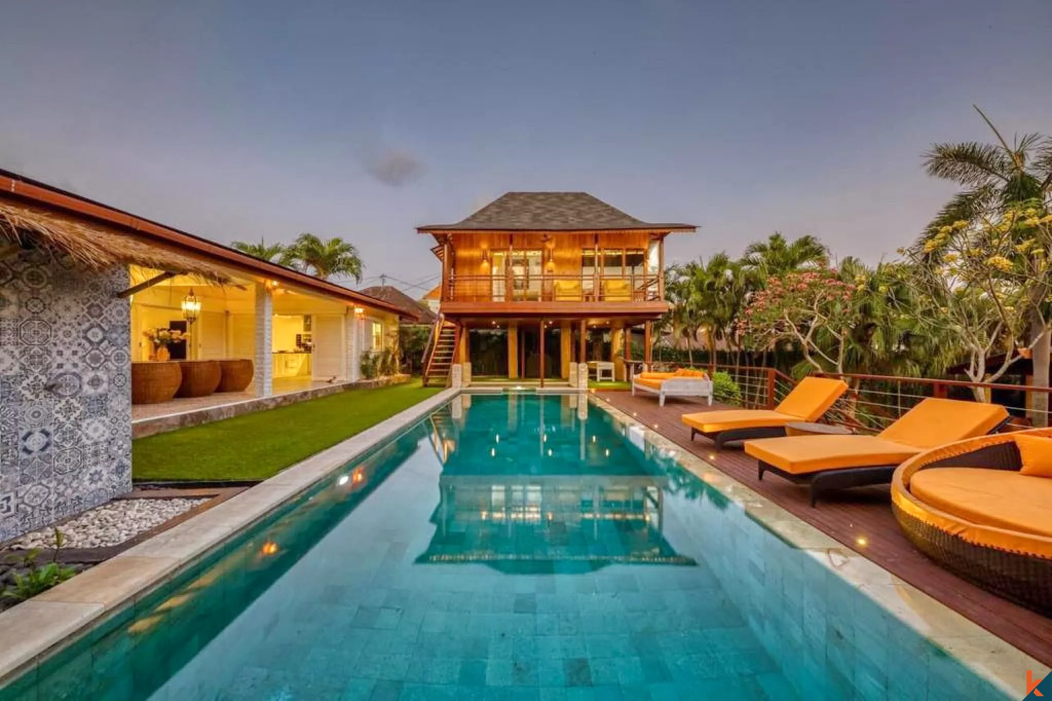 Six bedroom beautiful estate with long lease in Padonan