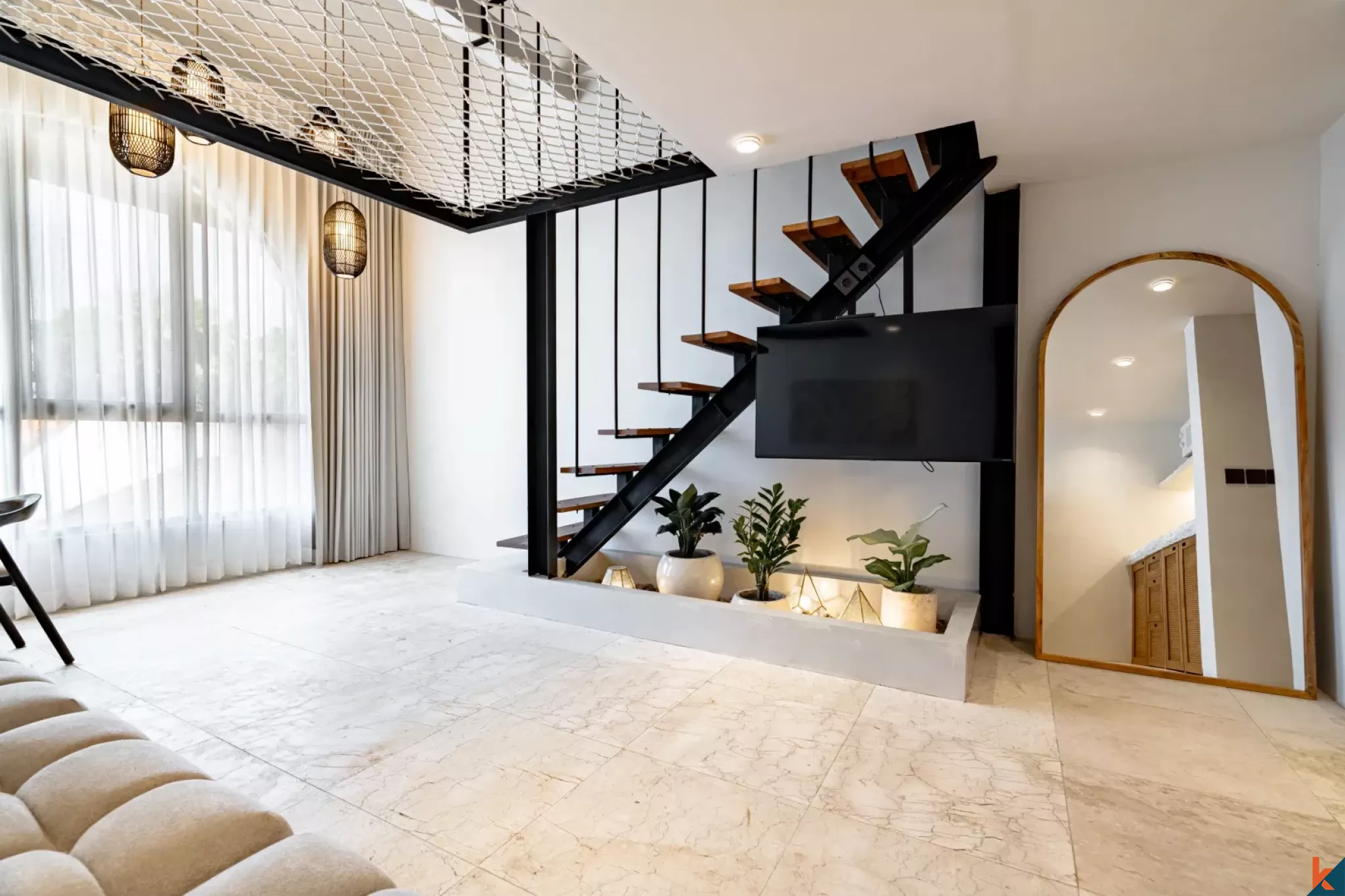 Apartemen Suite yang Menakjubkan untuk Disewa Dekat Pantai di Lokasi Strategis Sanur