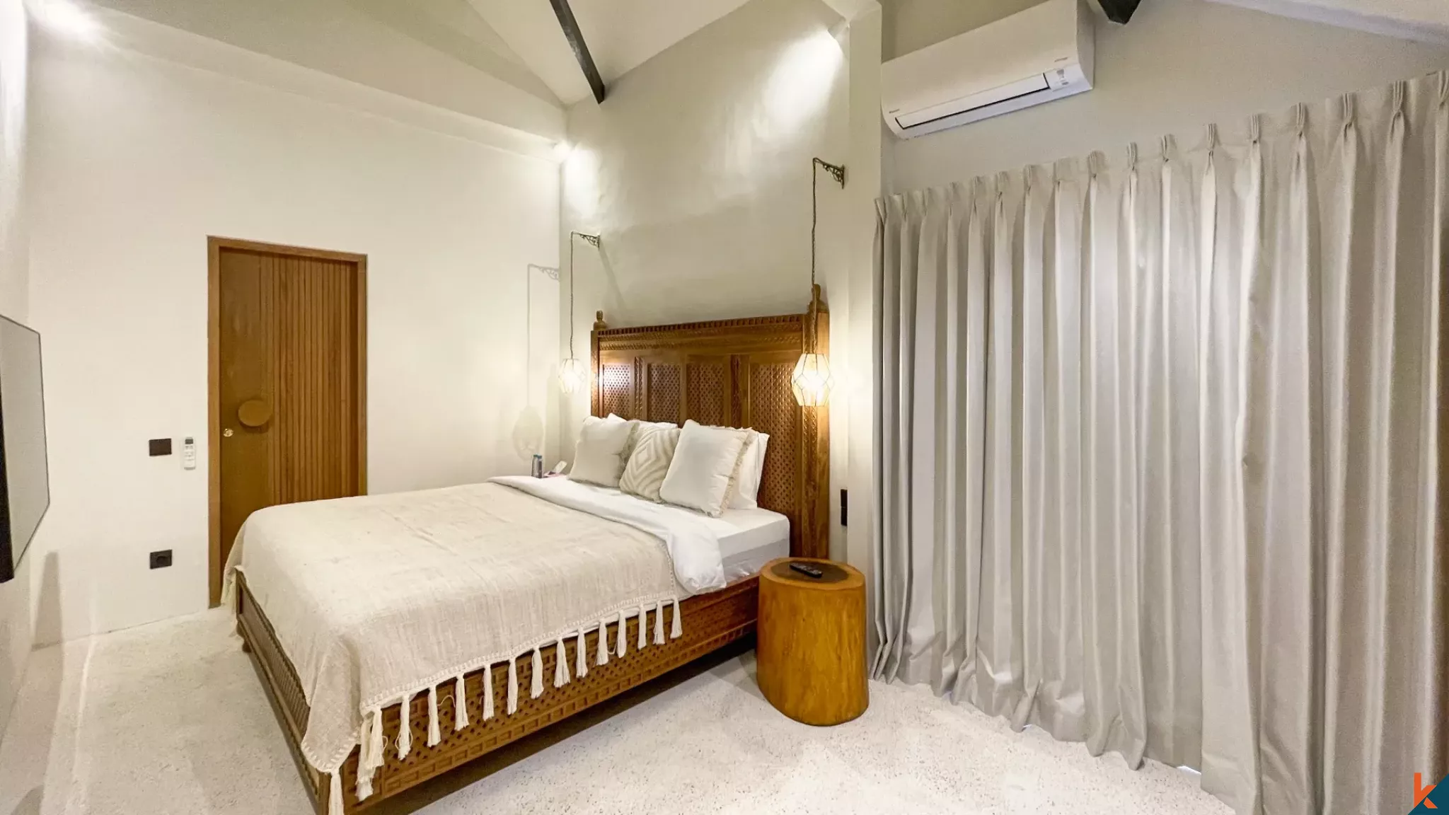 Villa mewah dengan dua kamar tidur yang nyaman, dekat pantai, tersedia untuk disewa di Sanur