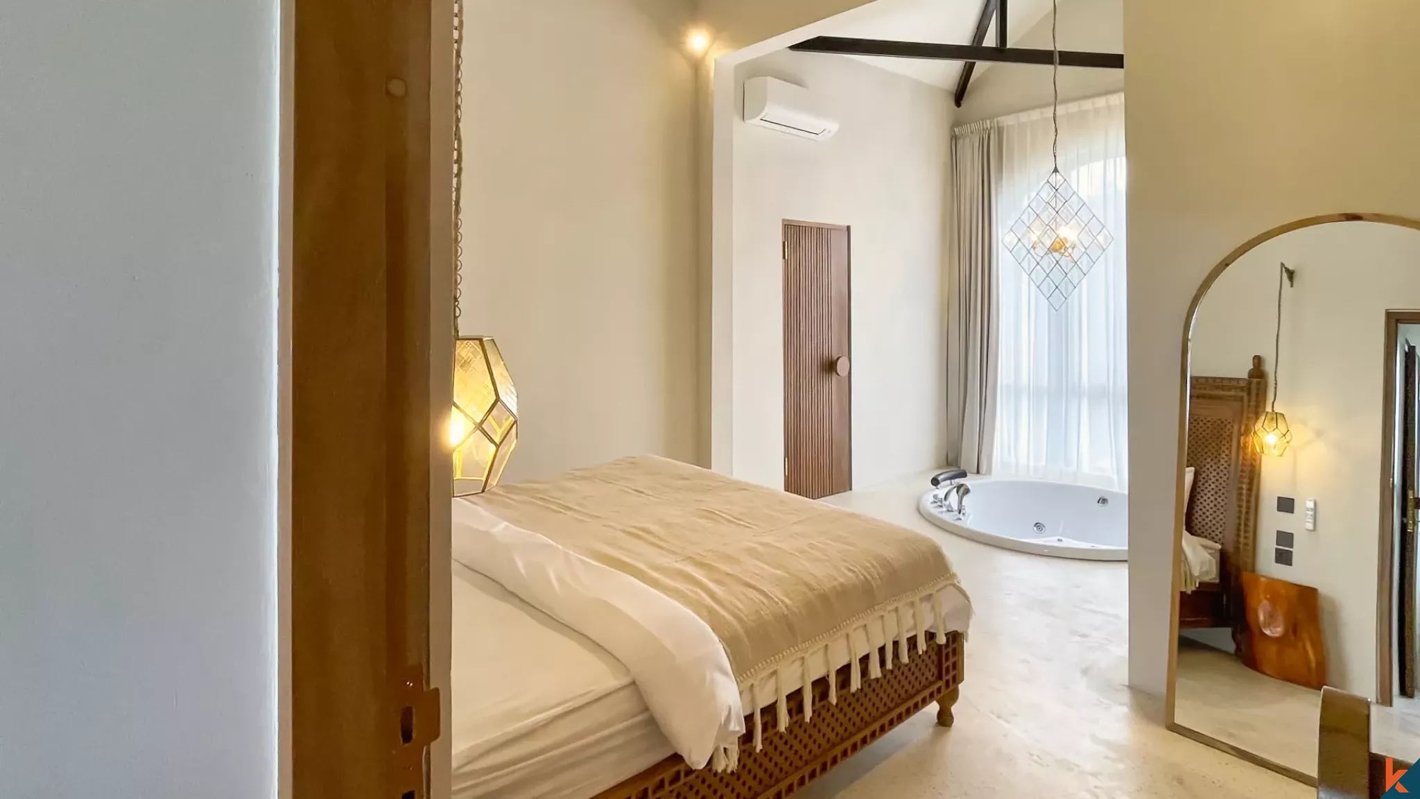 Villa mewah dengan dua kamar tidur yang nyaman, dekat pantai, tersedia untuk disewa di Sanur