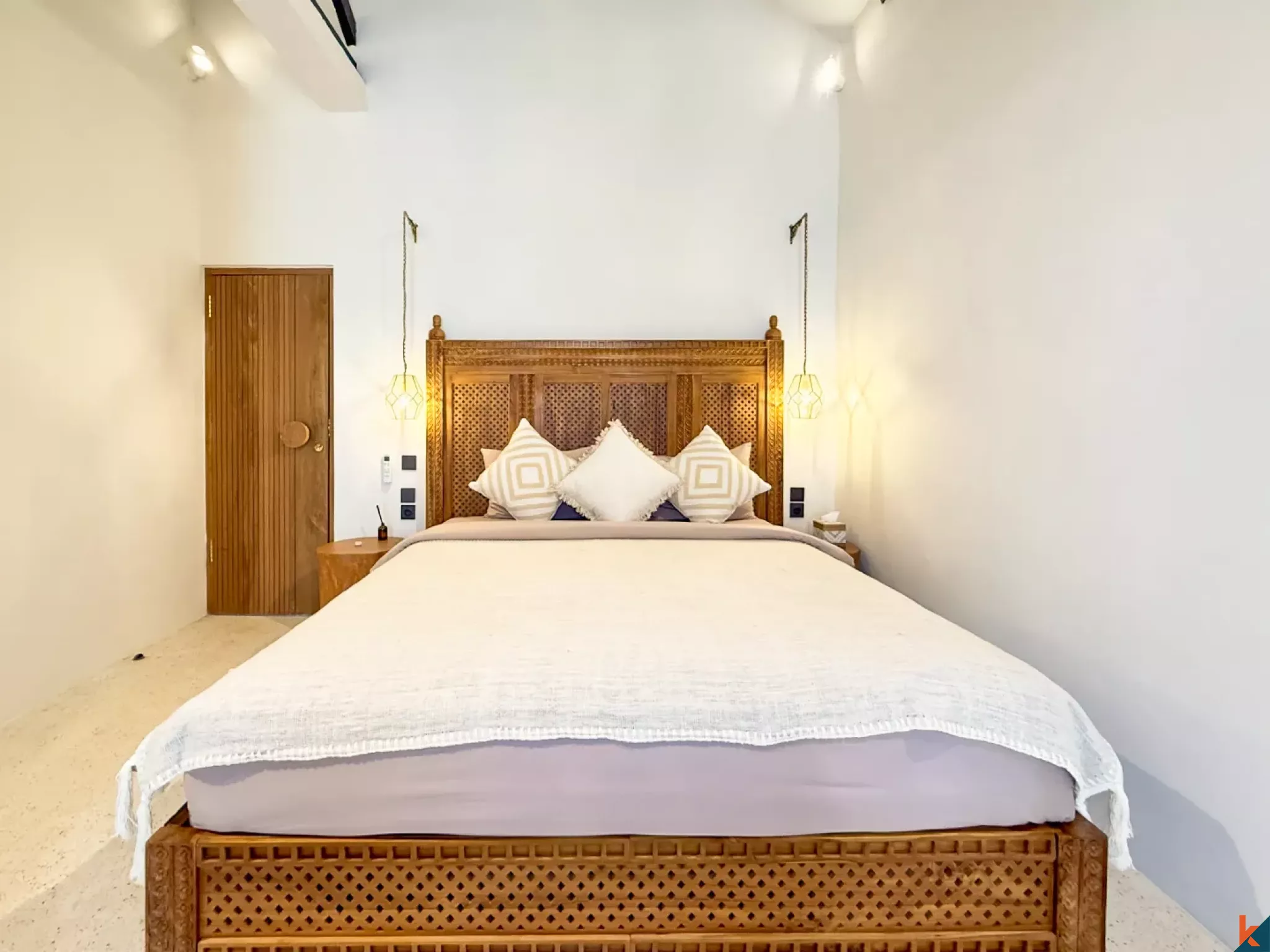 Villa mewah dengan dua kamar tidur yang nyaman, dekat pantai, tersedia untuk disewa di Sanur