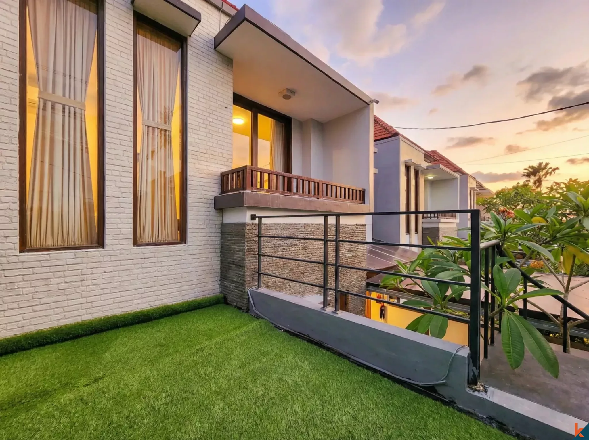 Freehold three bedroom townhouse for sale in secure residential area of Nusa Dua