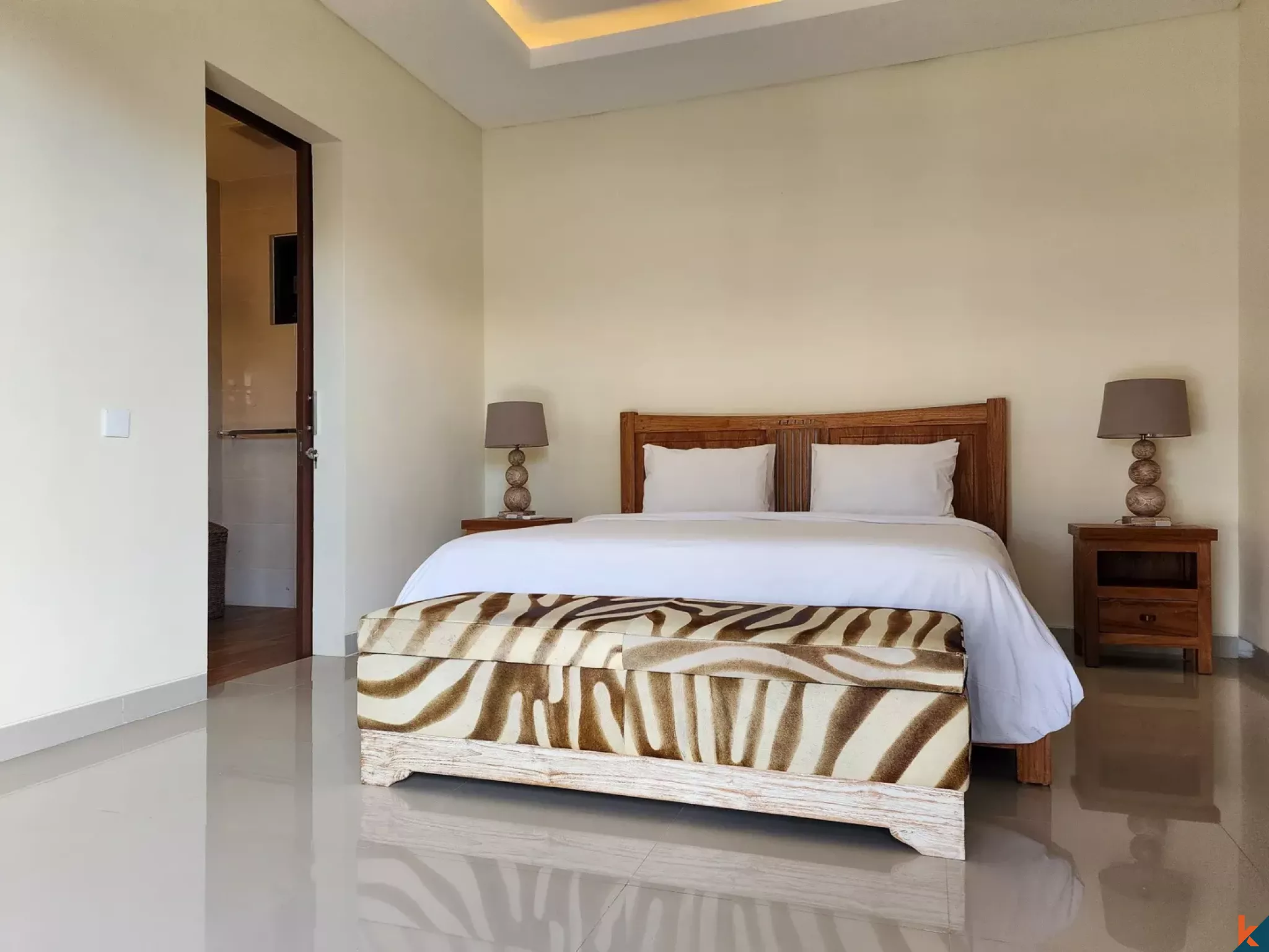 Elegant Freehold Three-Bedroom Villa in the Heart of Canggu