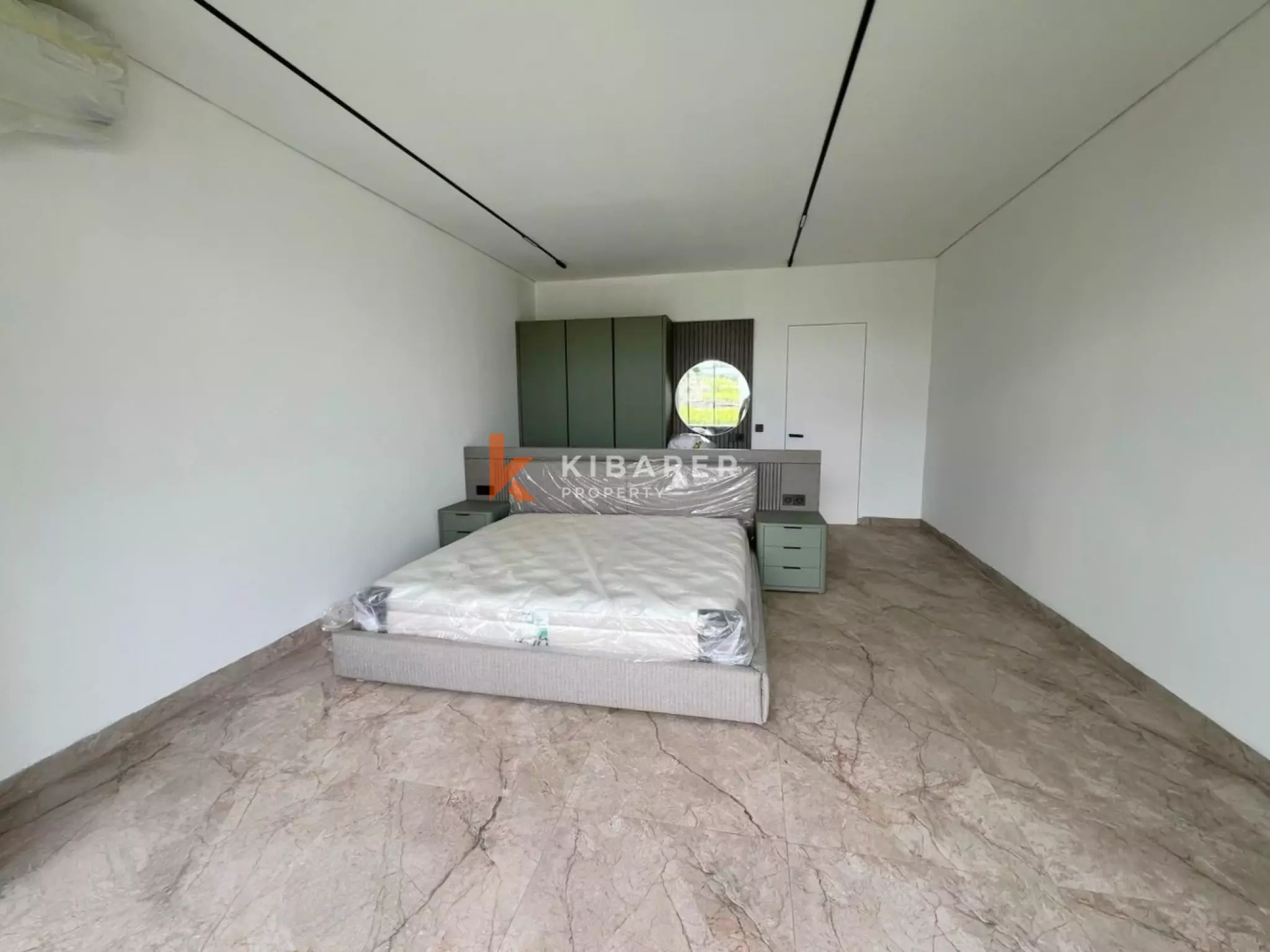 Private Three Bedroom Modern Villa Overlooking Ricefields & Mountains View in Ubud