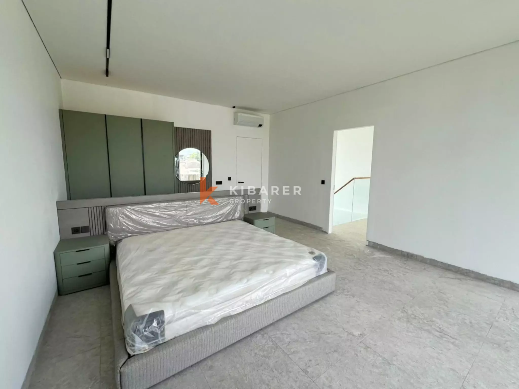 Private Three Bedroom Modern Villa Overlooking Ricefields & Mountains View in Ubud