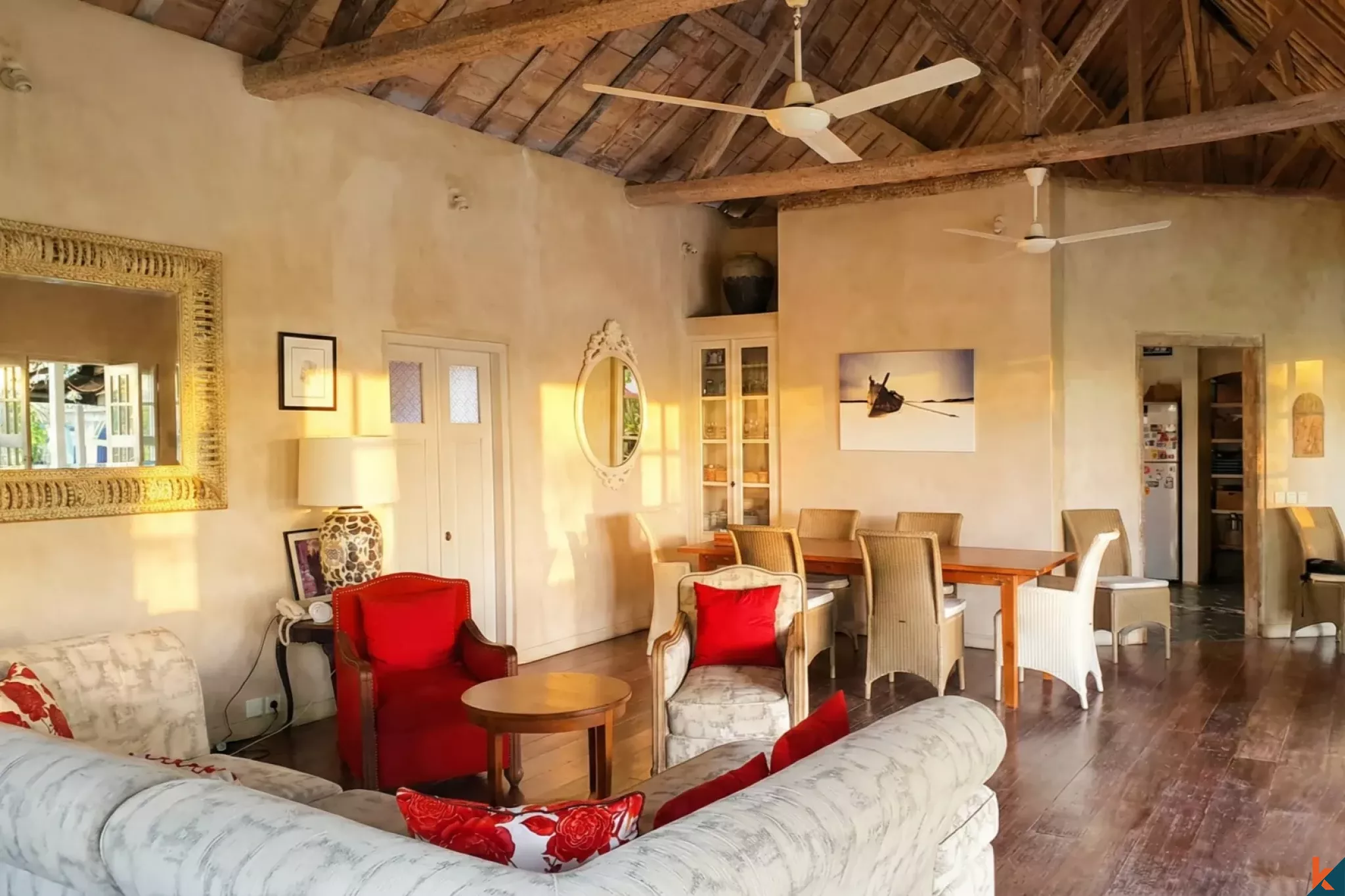 Élégante villa de quatre chambres à coucher en location à Umalas, quartier privilégié