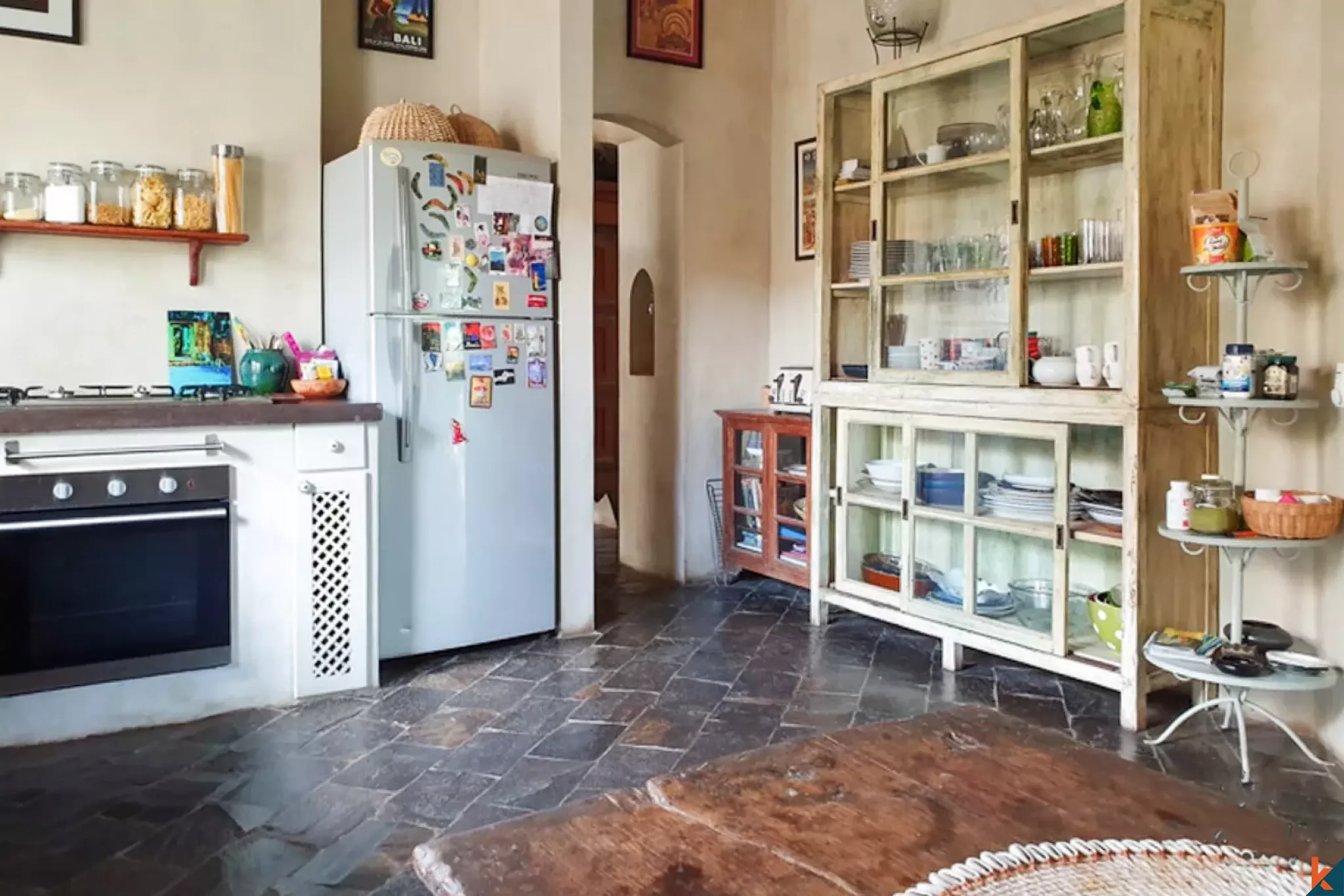 Élégante villa de quatre chambres à coucher en location à Umalas, quartier privilégié