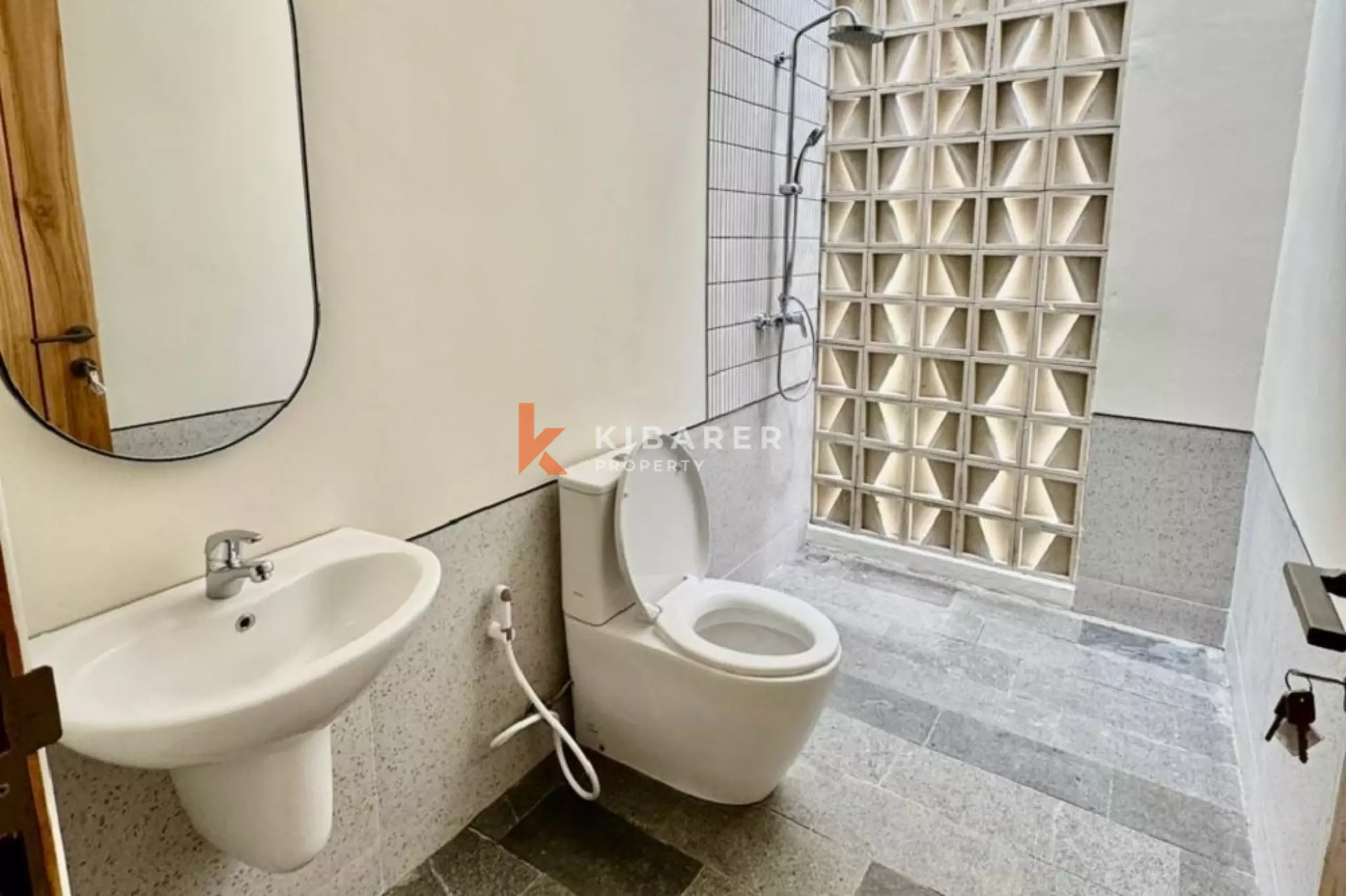 White Stone Three-Bedrooms Open Villa in Nusa Dua