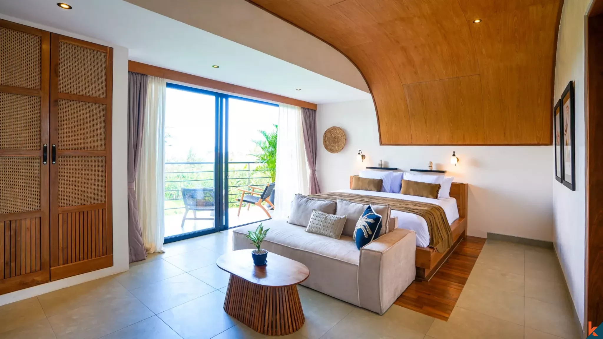 Amazing Three Bedroom villa with Long Lease in Cemagi