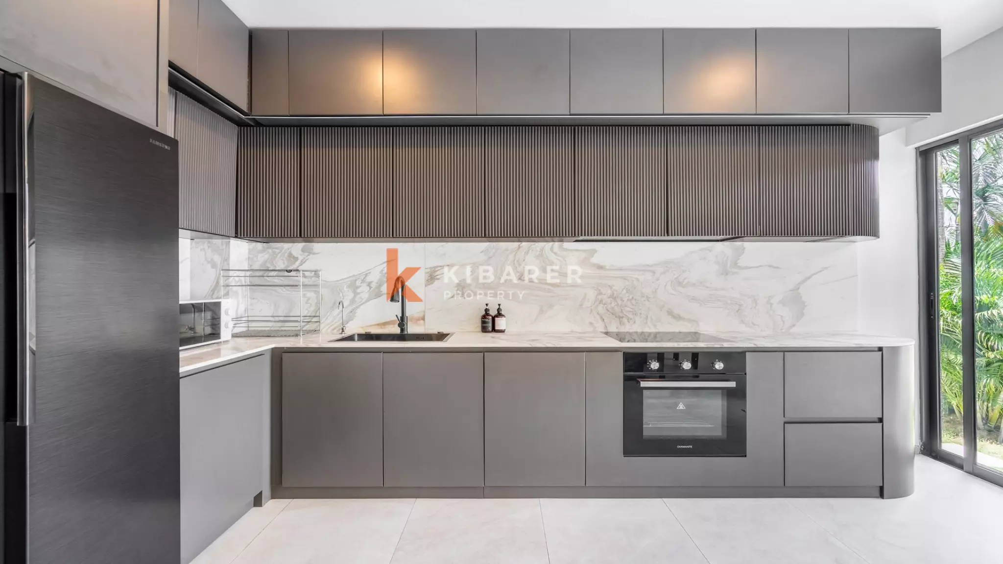 Where Design Meets Nature – Five-Bedroom Luxury Villa in Pererenan