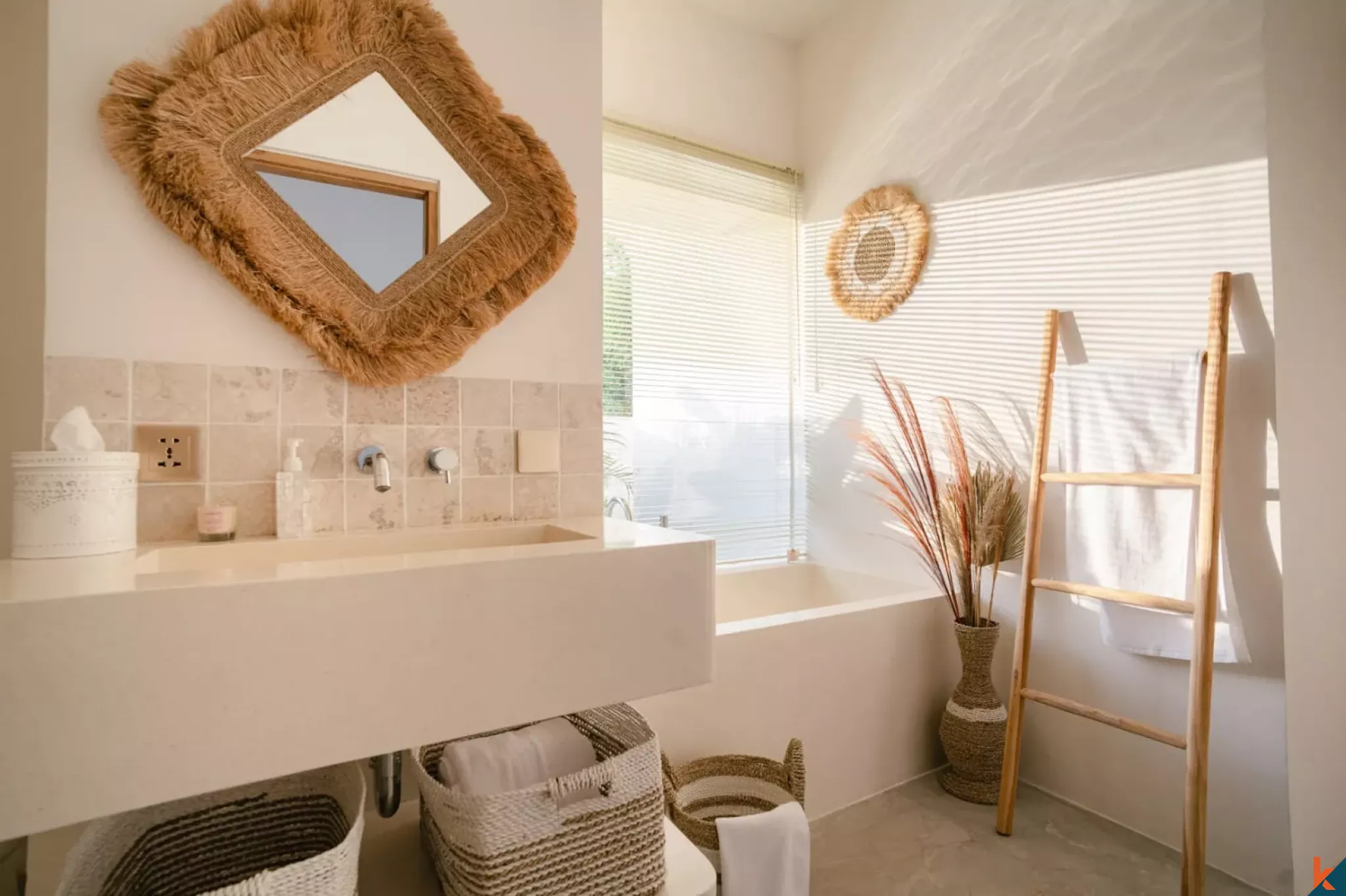 Elegant two bedroom villa for lease in Nyang Nyang