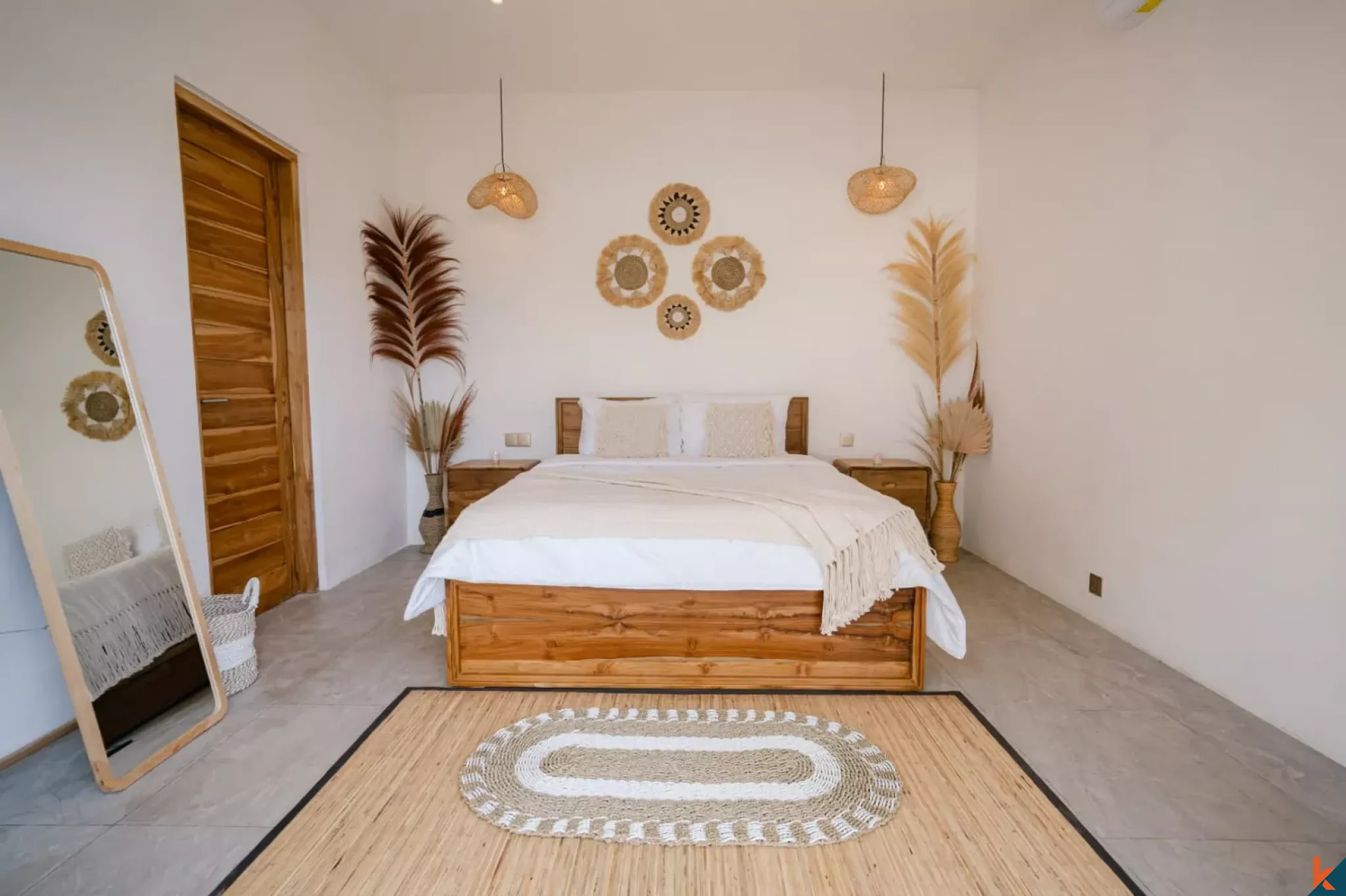 Elegant two bedroom villa for lease in Nyang Nyang