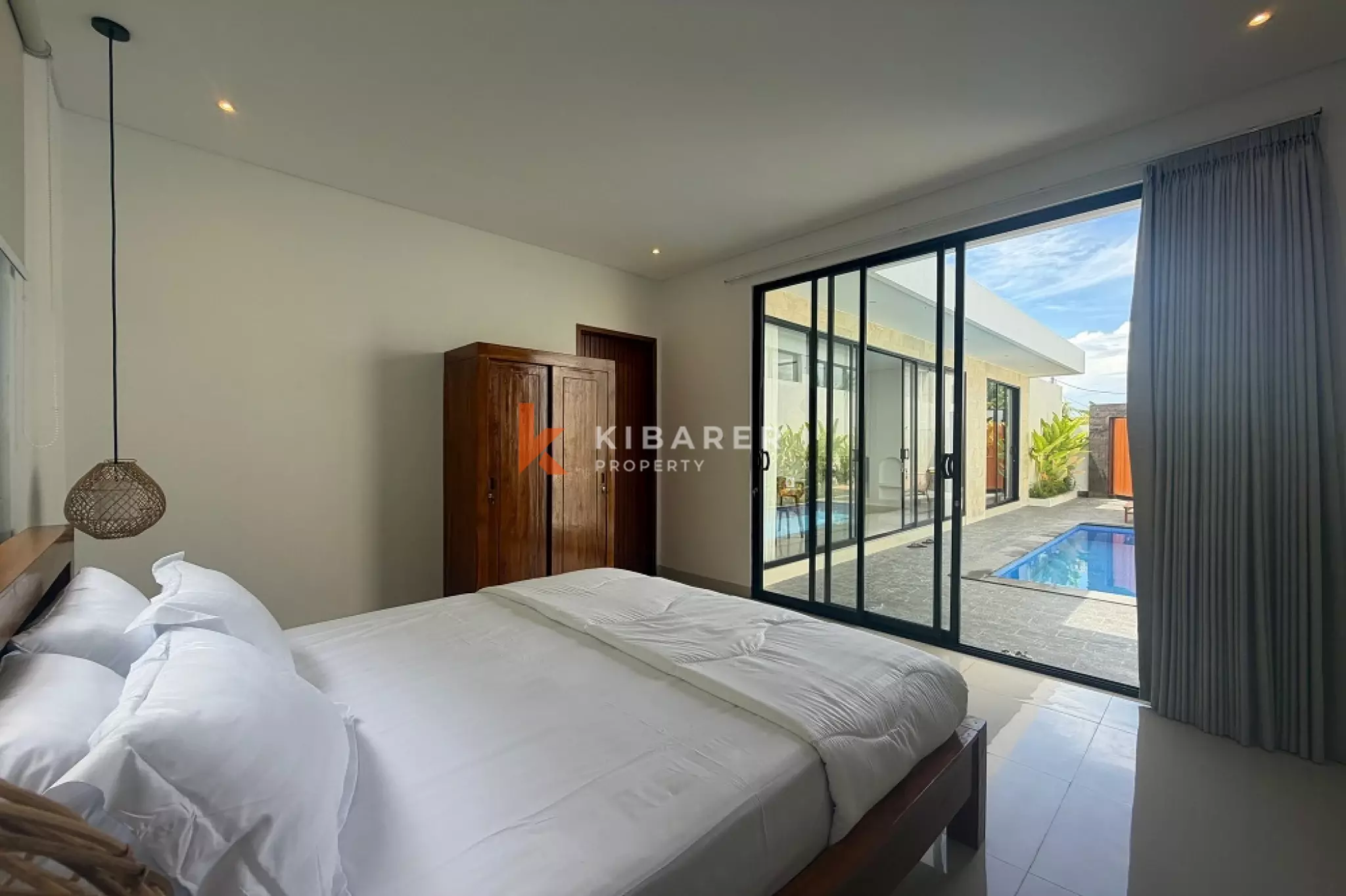 Sunken-Living Two-Bedrooms Villa with Bathtub in Peaceful Munggu