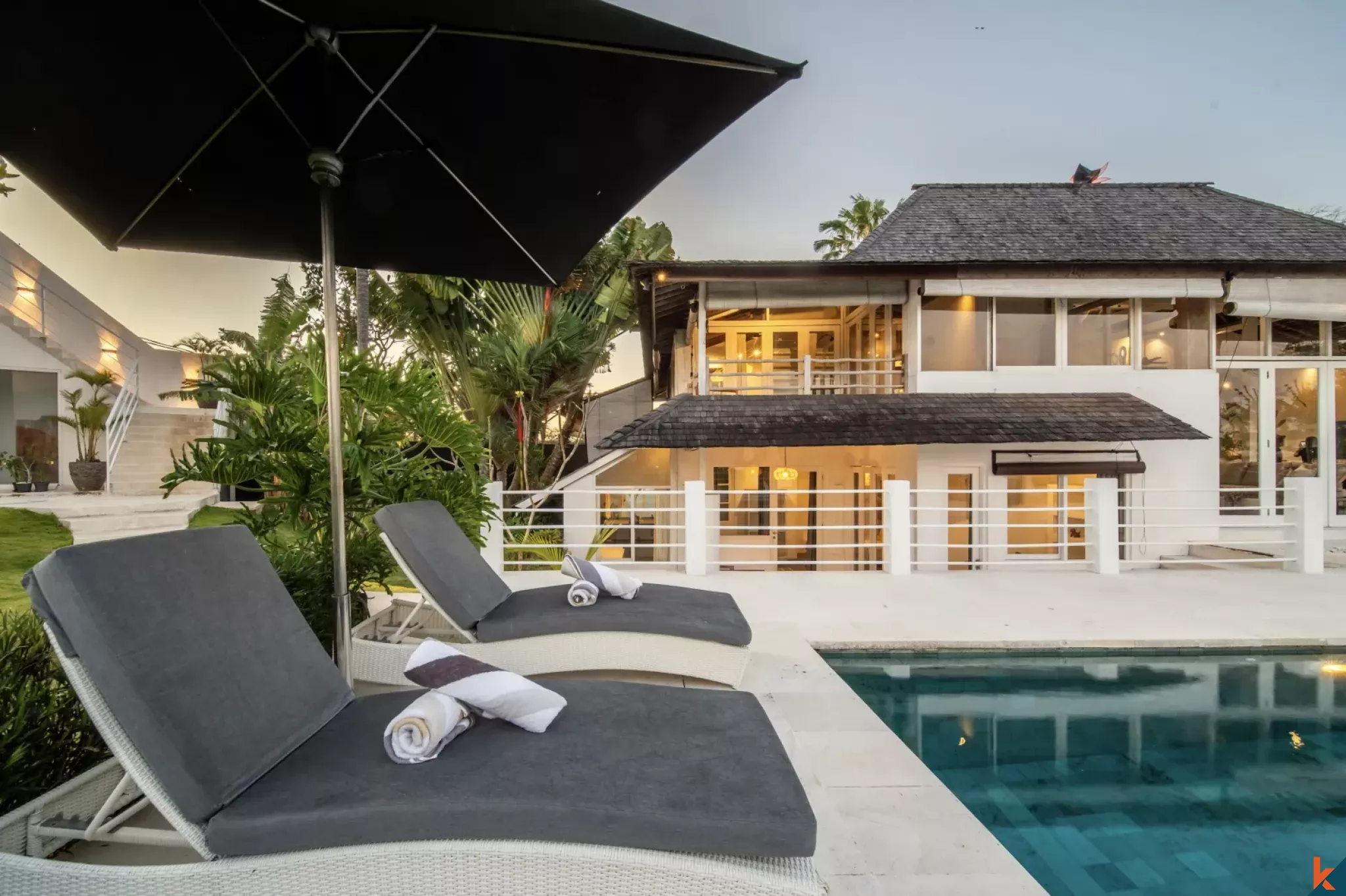 High-End Five Bedroom Leasehold Villa Overlooking Rice Fields in Berawa