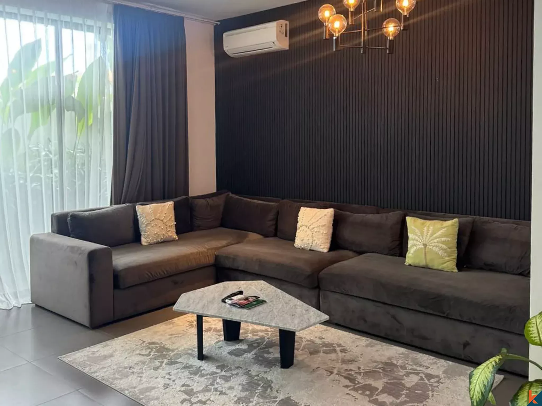 Villa Sewa Tiga Kamar Tidur yang Indah di Umalas