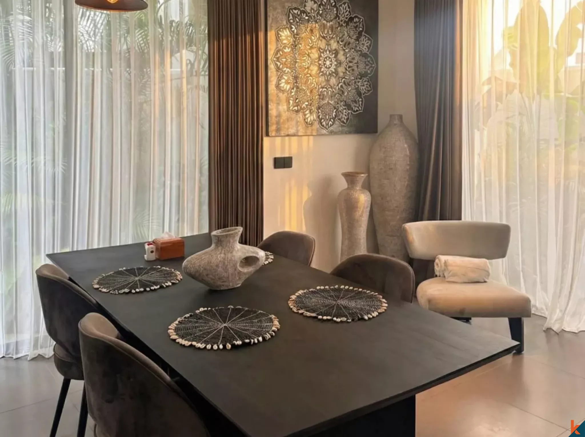 Villa Sewa Tiga Kamar Tidur yang Indah di Umalas