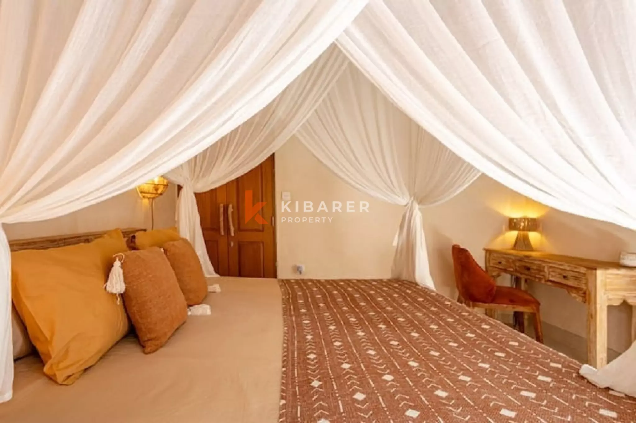 Joglo Elegance Three-Bedrooms Enclosed Living Villa in Pererenan