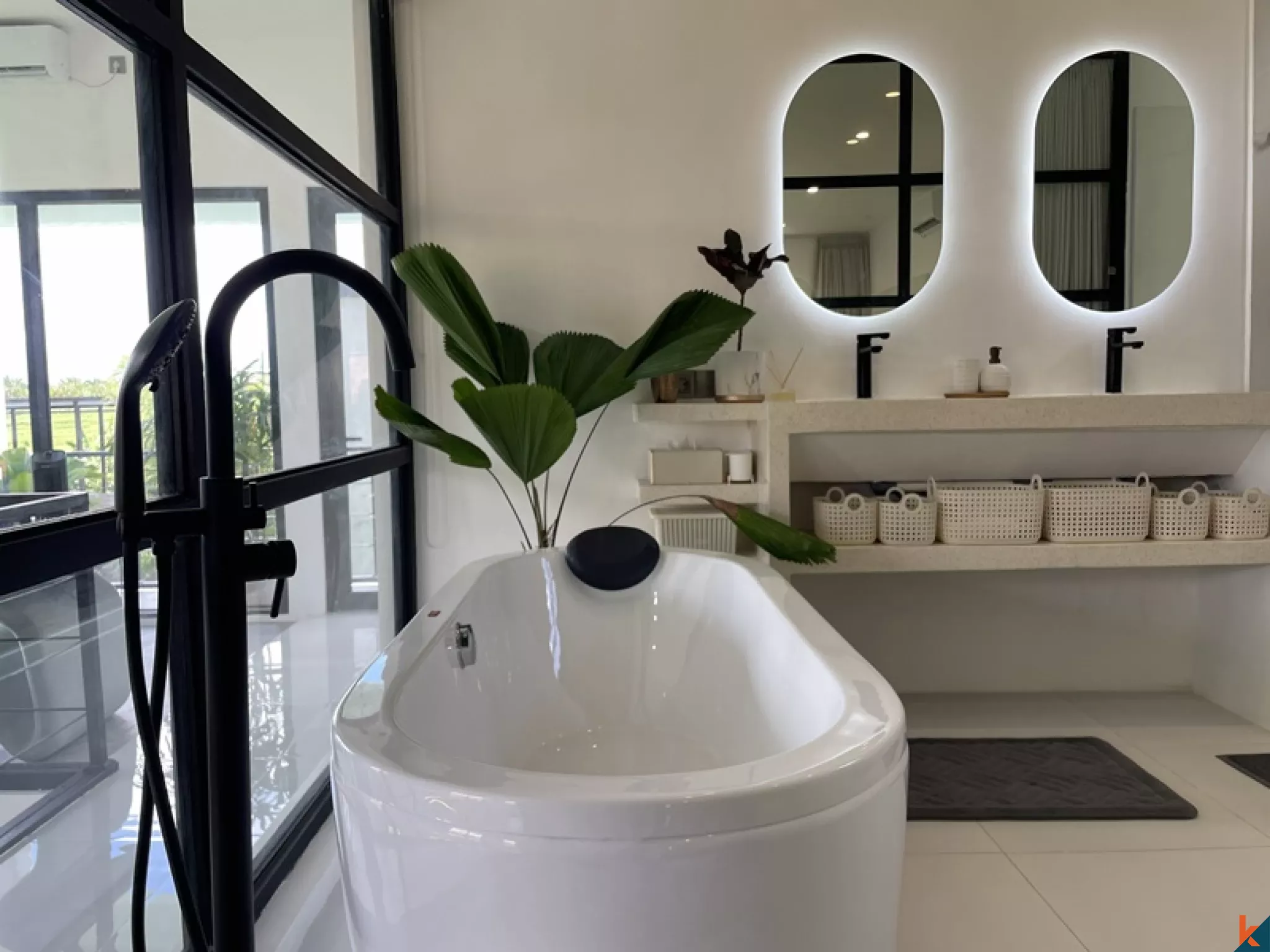 Hidden 2BR Modern Villa with Rooftop, Pool & Rice Field Views