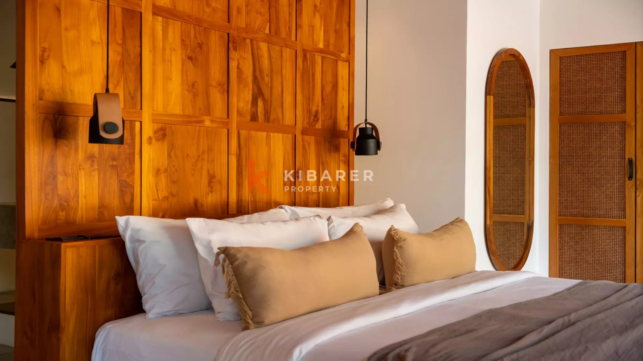 Modern Luxury Four-Bedroom Villa with Sauna and River View in Pererenan