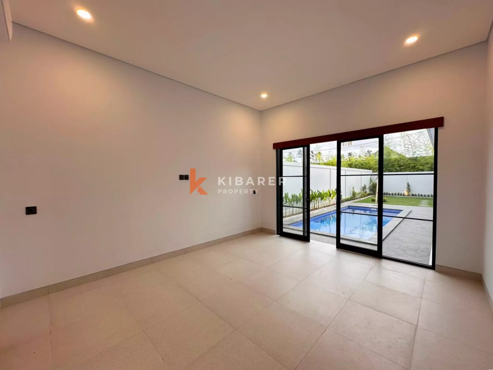 Bright and Spacious Three Bedroom Unfurnished Villa in Umalas