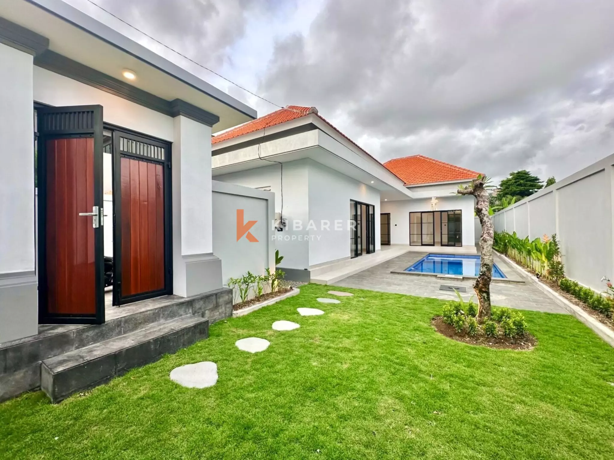 Bright and Spacious Three Bedroom Unfurnished Villa in Umalas