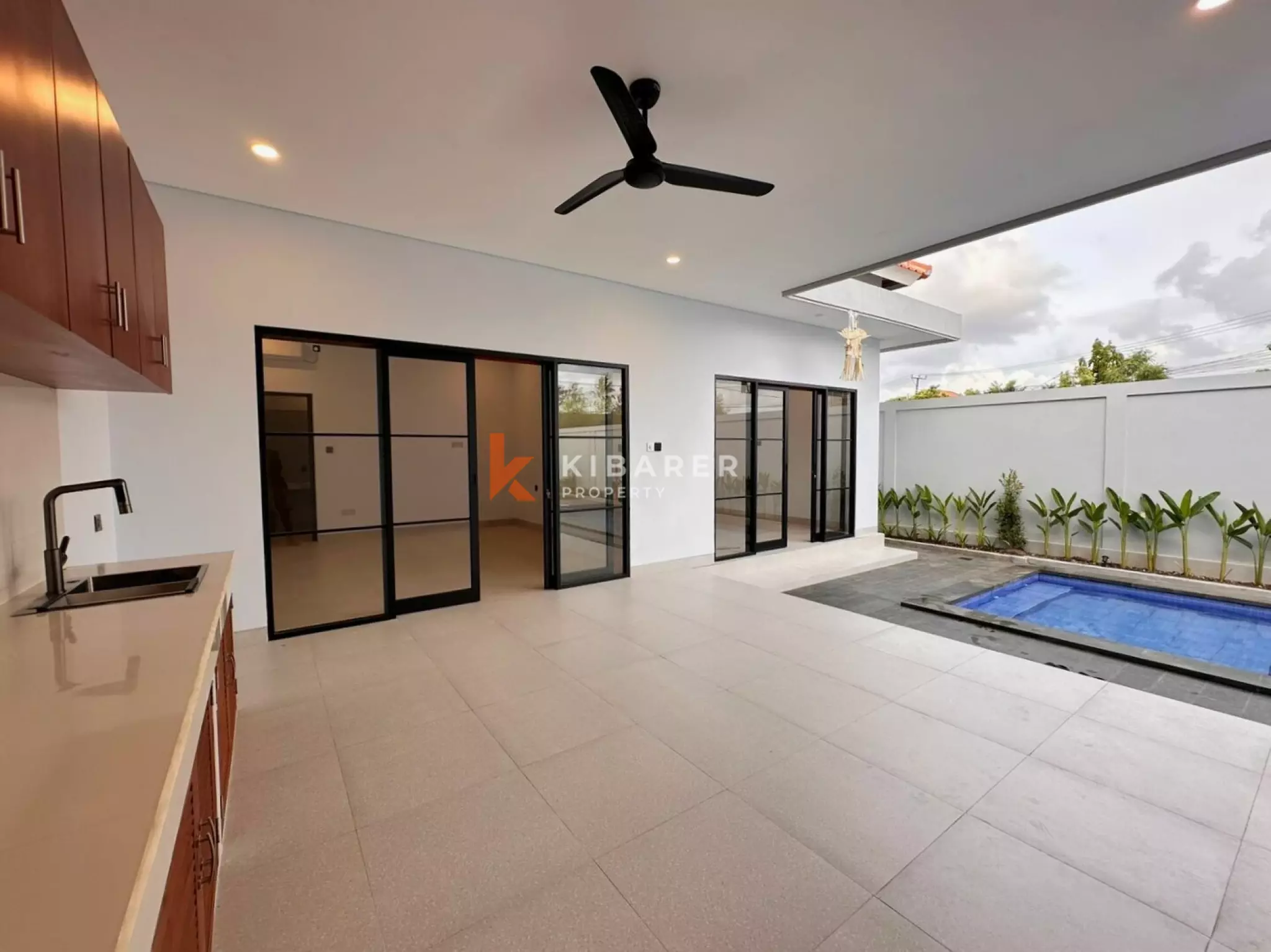 Bright and Spacious Three Bedroom Unfurnished Villa in Umalas