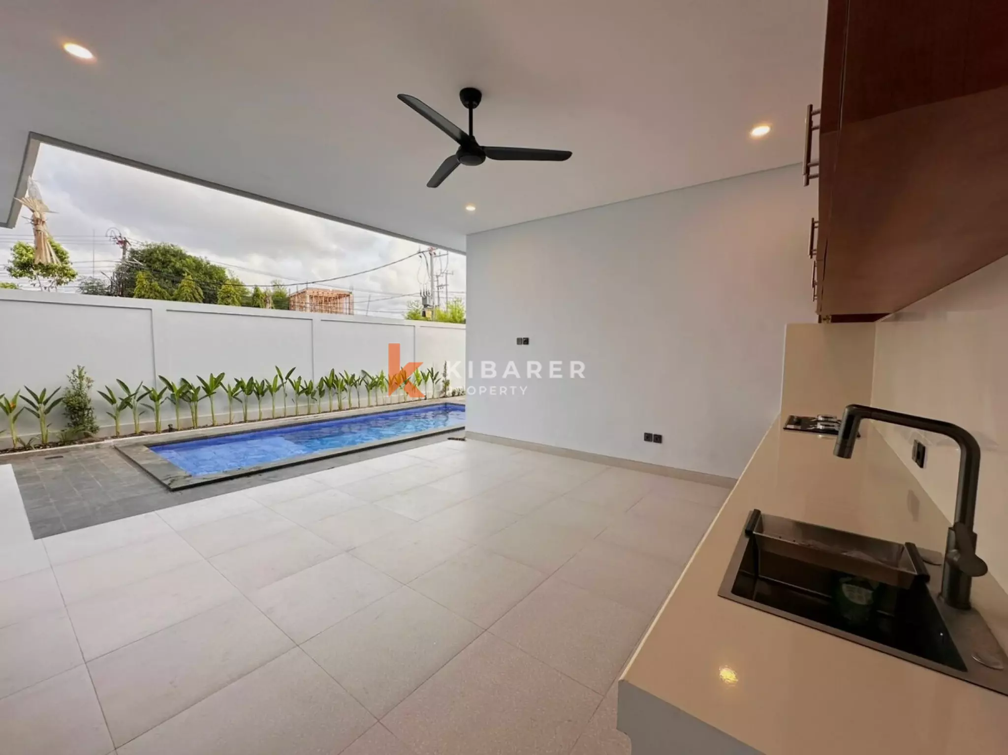 Bright and Spacious Three Bedroom Unfurnished Villa in Umalas