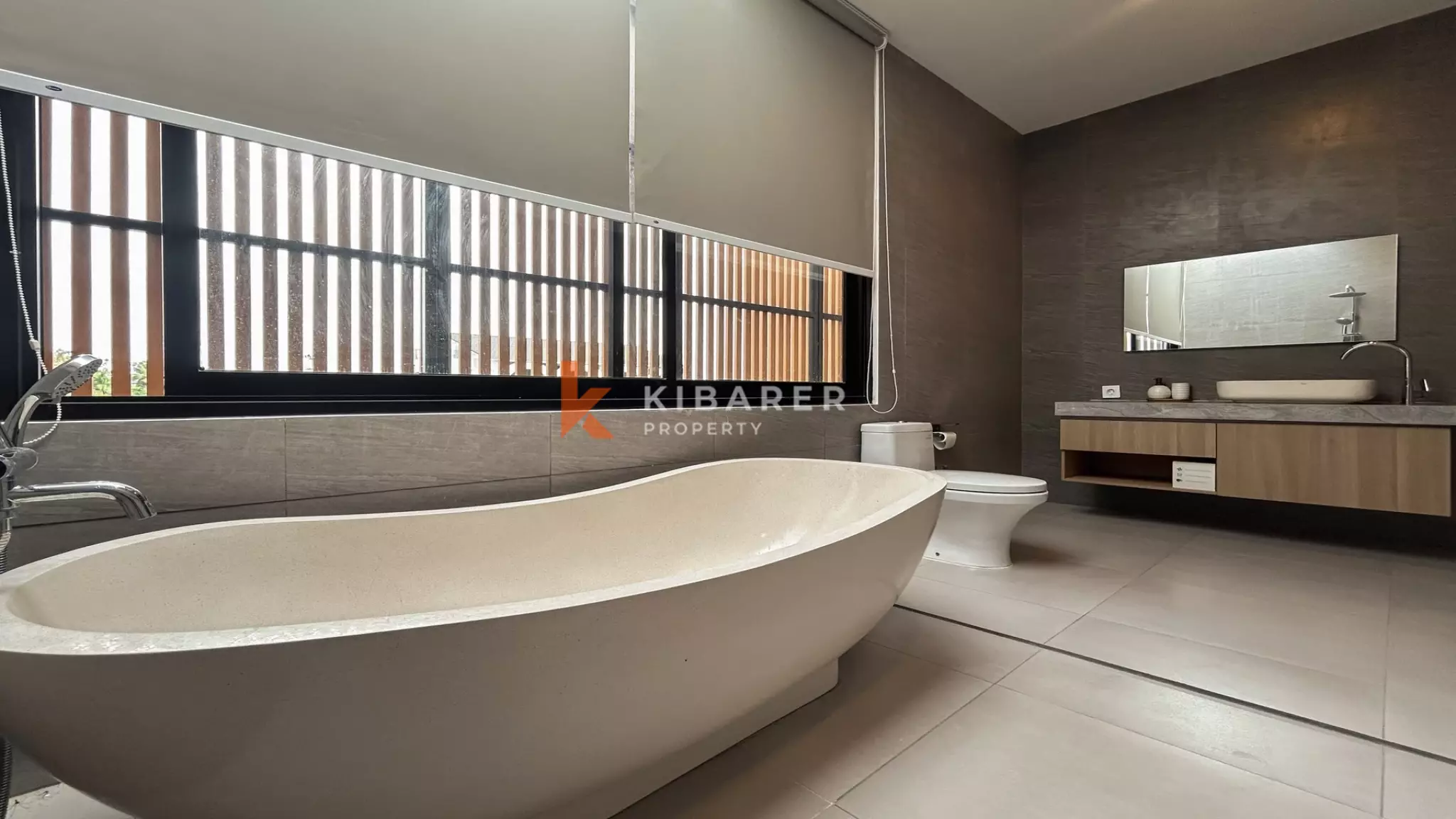 Breezy Minimalist Two-Bedroom Open-Air Villa with Tranquil Views in Kedungu