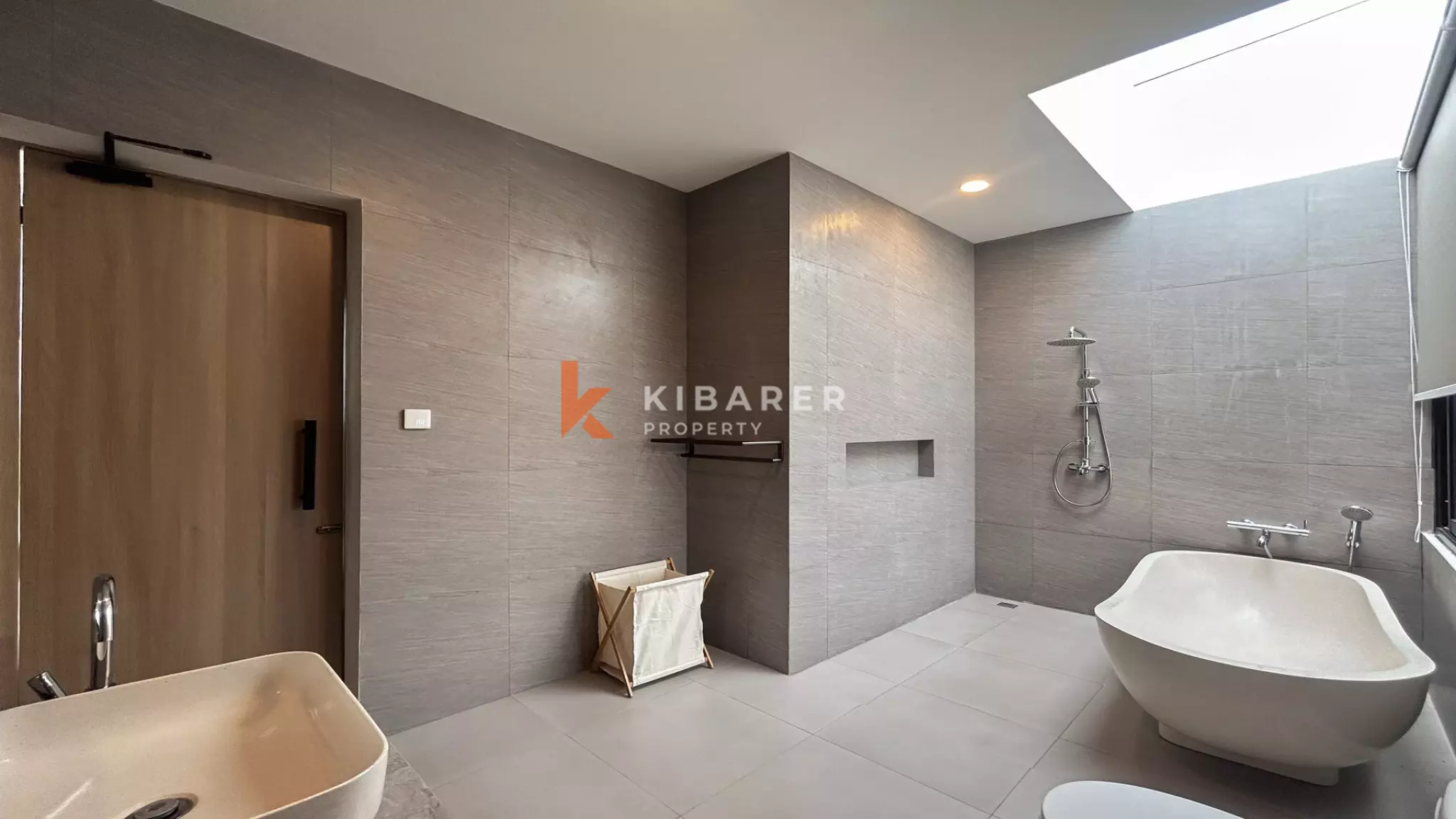 Breezy Minimalist Two-Bedroom Open-Air Villa with Tranquil Views in Kedungu