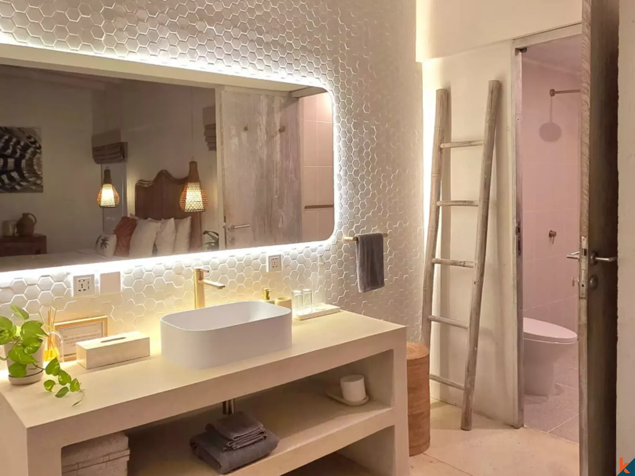 Two bedroom ROI leasehold property near Batu Bolong Beach