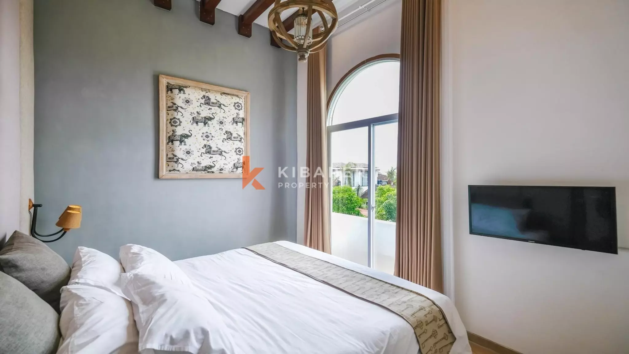 Modern Mediterranean Three-Bedroom Pool Villa in Prime Berawa Location