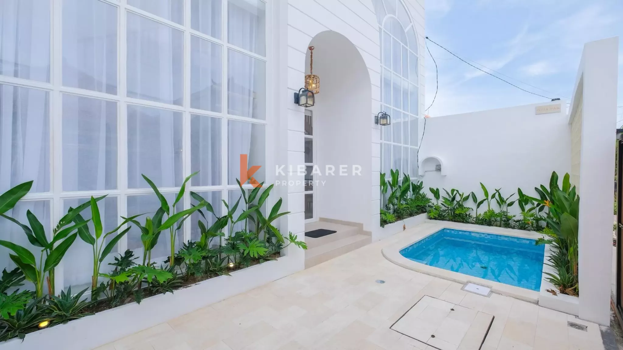 Modern Mediterranean Three-Bedroom Pool Villa in Prime Berawa Location