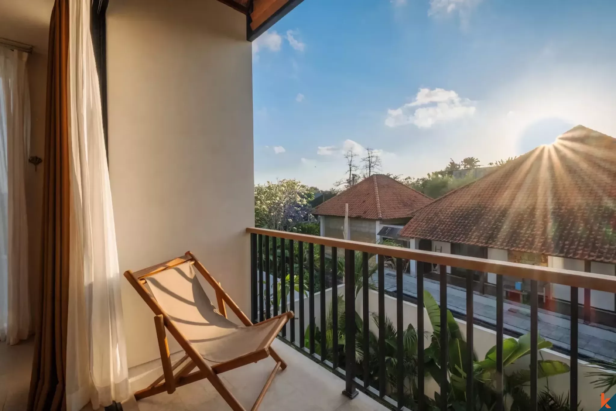 Rumah Tipe Satu Kamar Tidur Bergaya Tropis yang Elegan untuk Disewa di Buduk