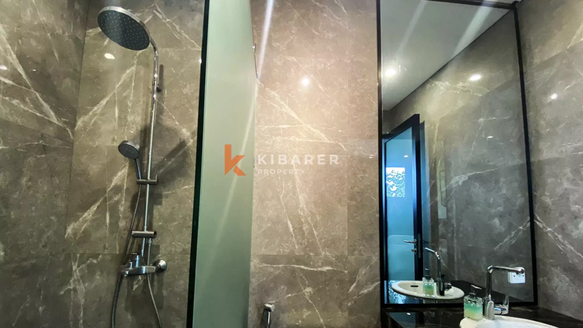 Prime Ungasan Three-Bedroom Villa for Comfortable Family Living