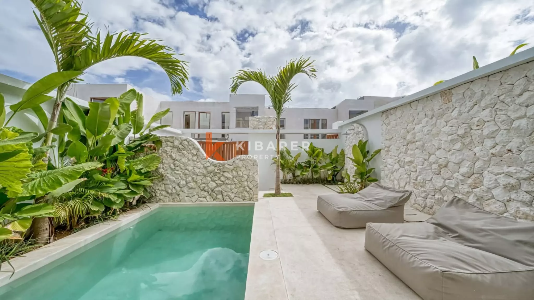Chic Sunken Lounge Two-Bedroom Villa in Uluwatu