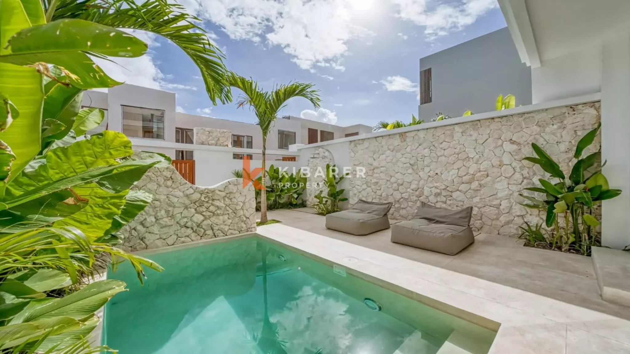 Chic Sunken Lounge Two-Bedroom Villa in Uluwatu